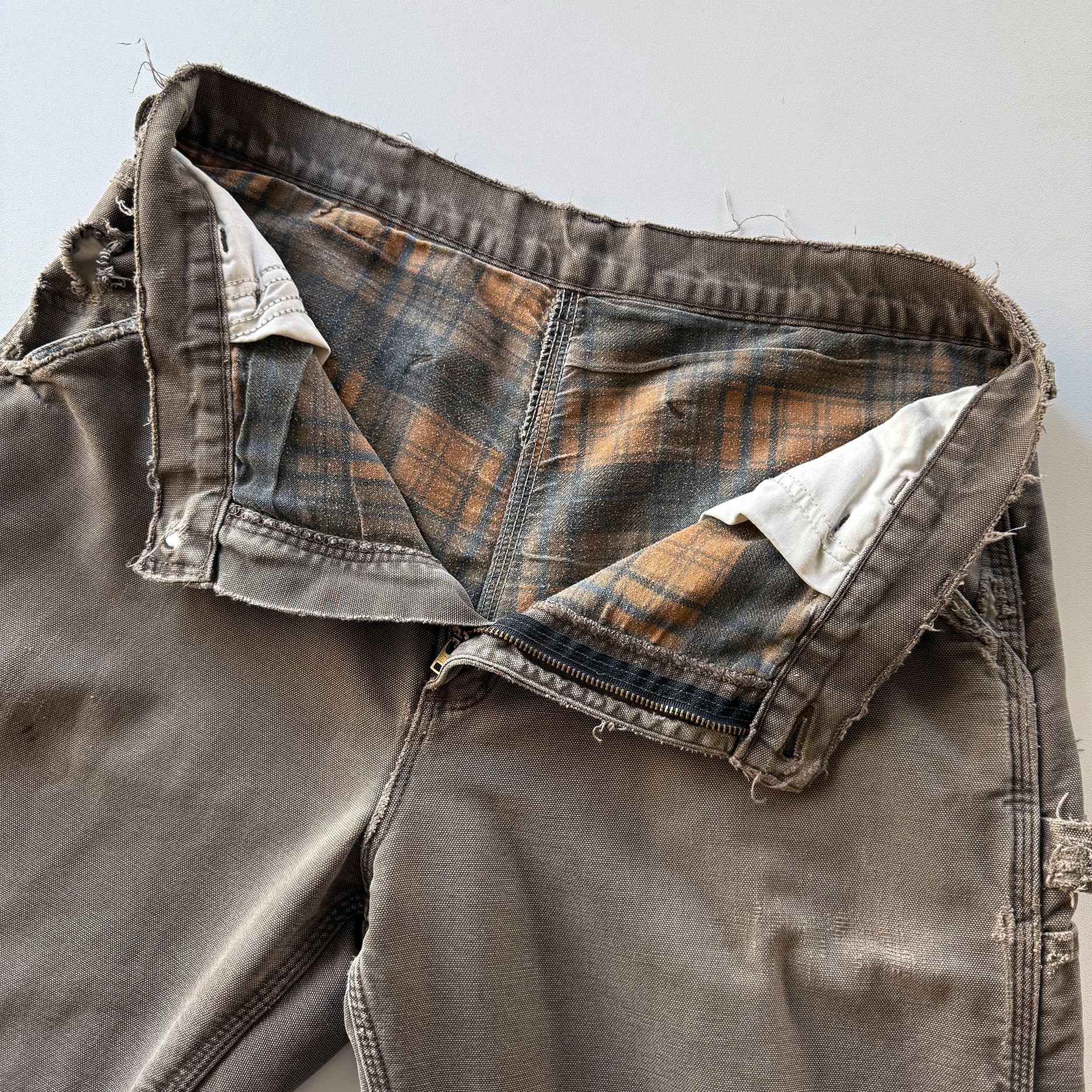 Carhartt 1990s Distressed Blanket Lined Cargo Pants