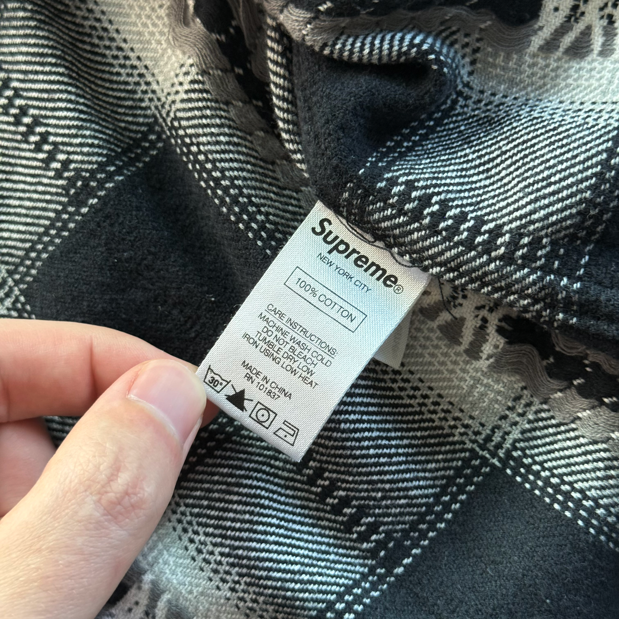 Supreme FW17 Plaid Flannel Zip Up Shirt
