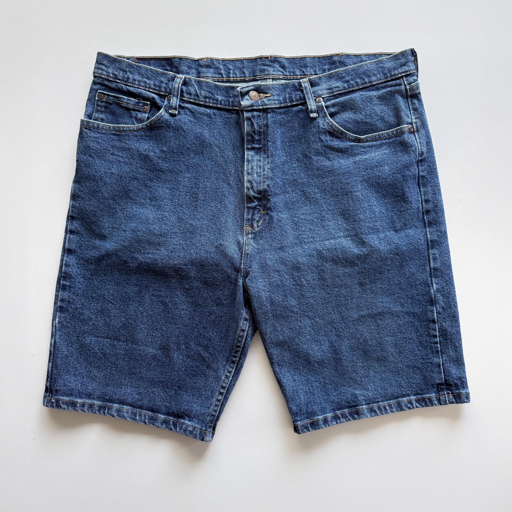 Vintage 2000s Wrangler Denim Shorts