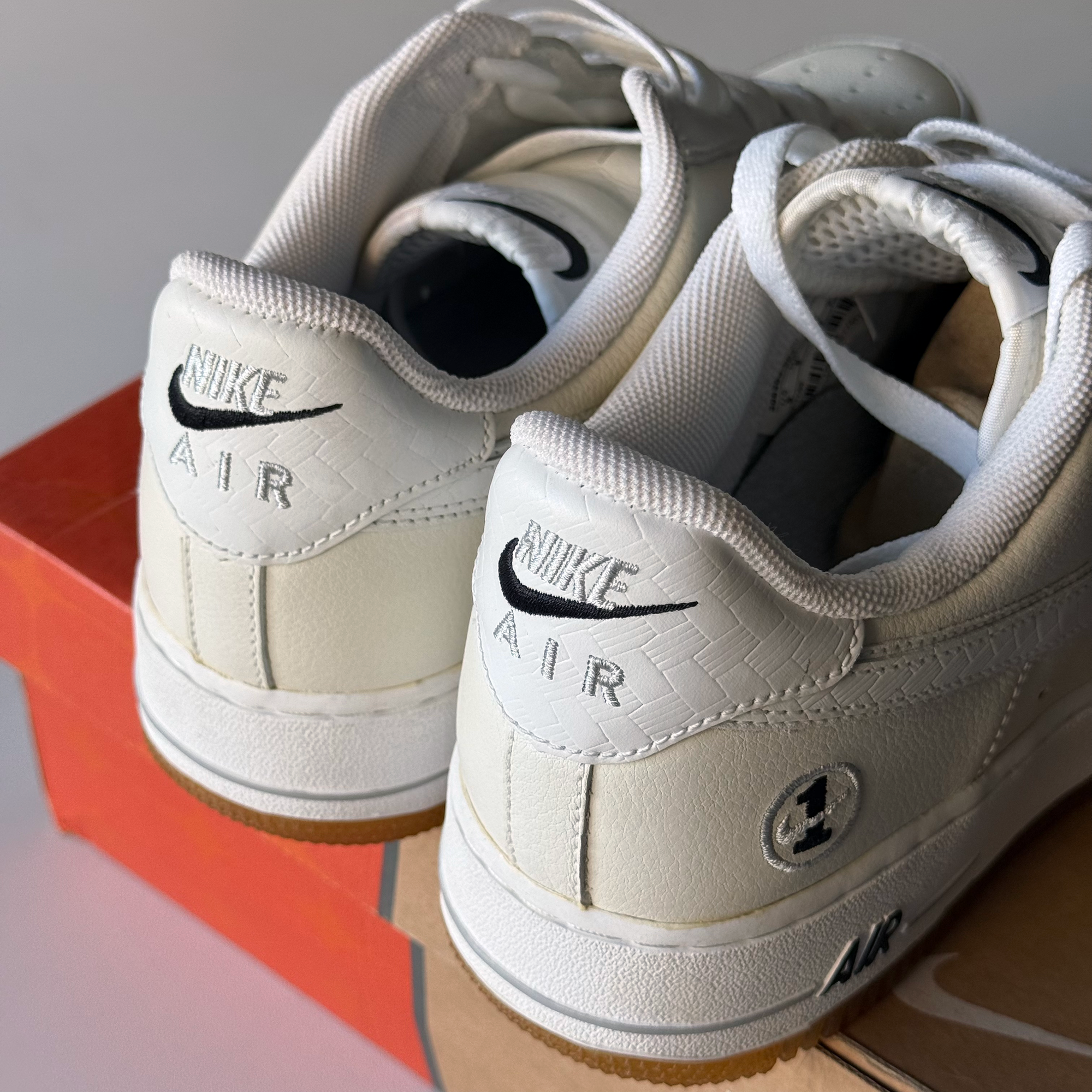 Nike 2005 Air Force 1 AF1 Brand New (Size 9)