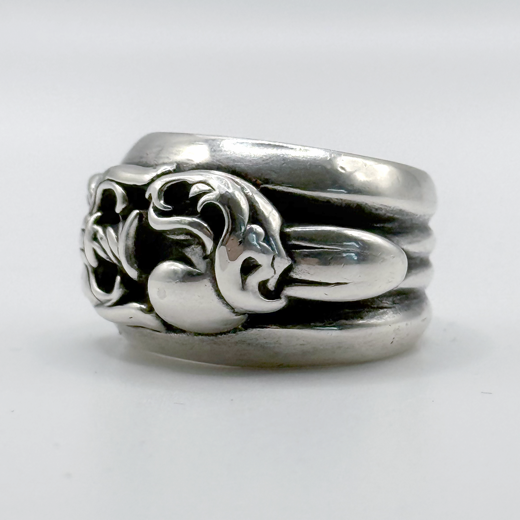 Chrome Hearts Dagger Heart Ring