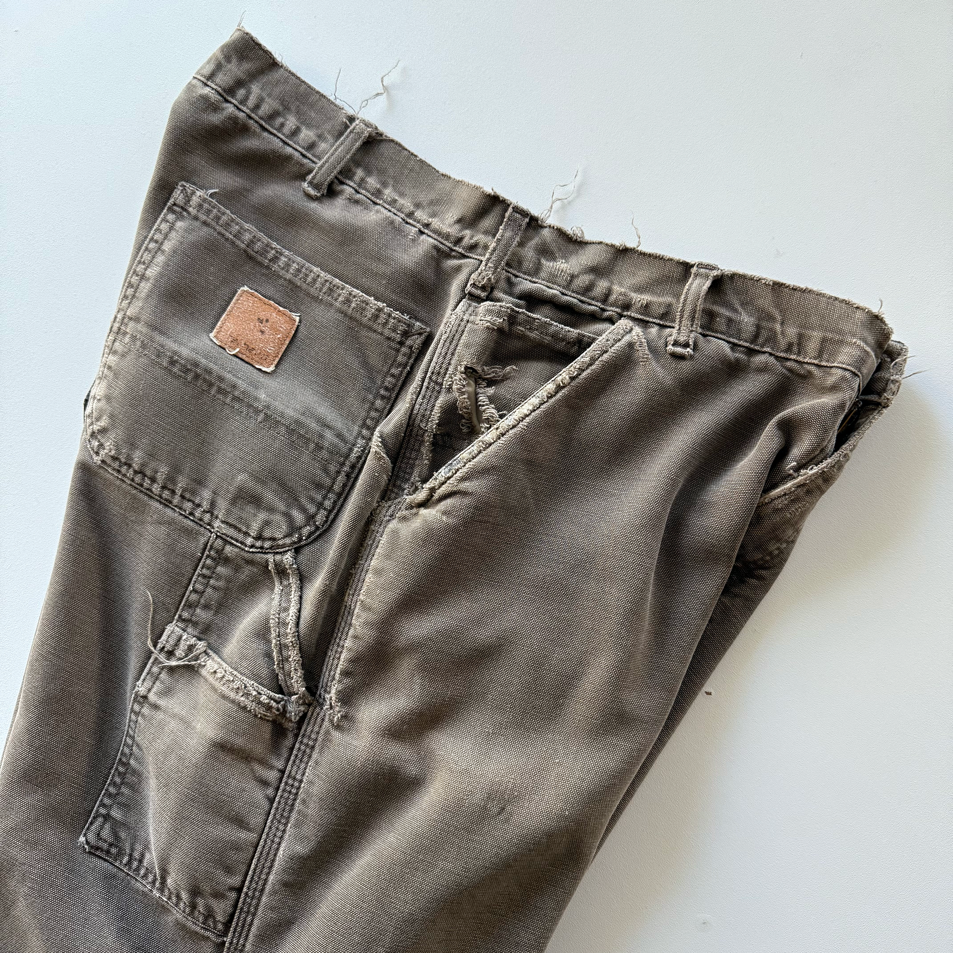 Carhartt 1990s Distressed Blanket Lined Cargo Pants