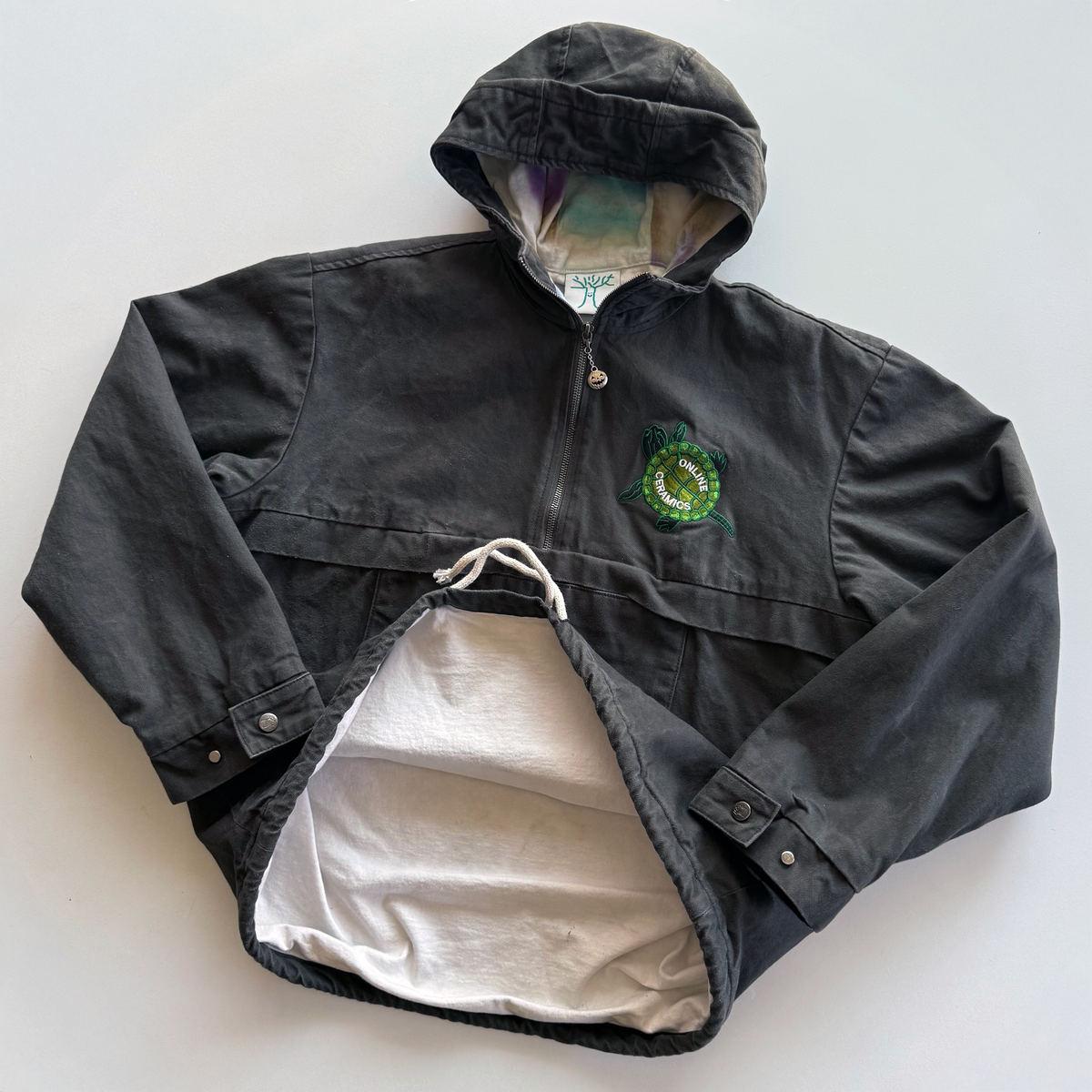 Online Ceramics 2019 Grail Turtle Anorak