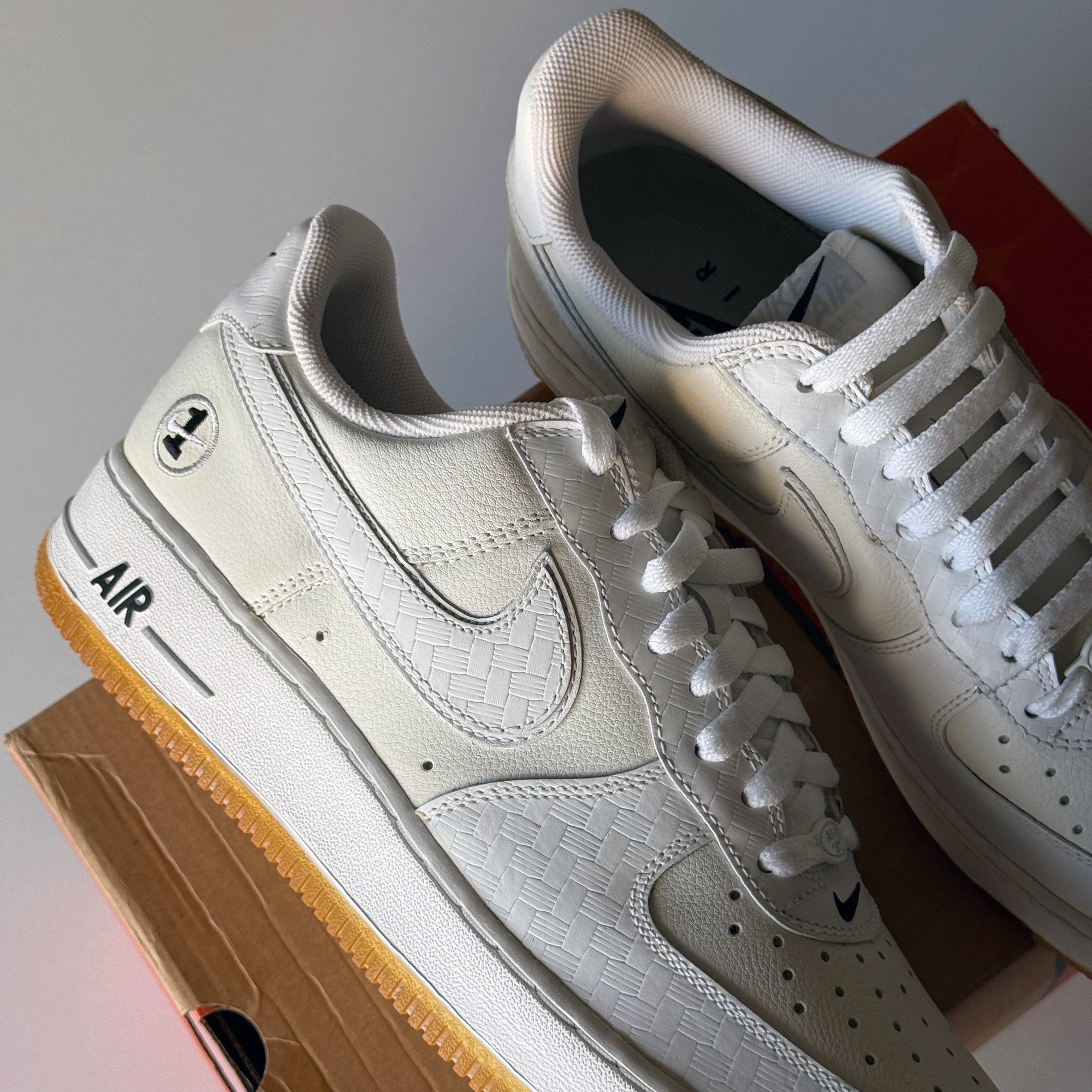 Nike 2005 Air Force 1 AF1 Brand New (Size 9)