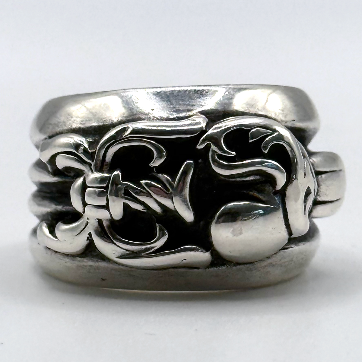 Chrome Hearts Dagger Heart Ring