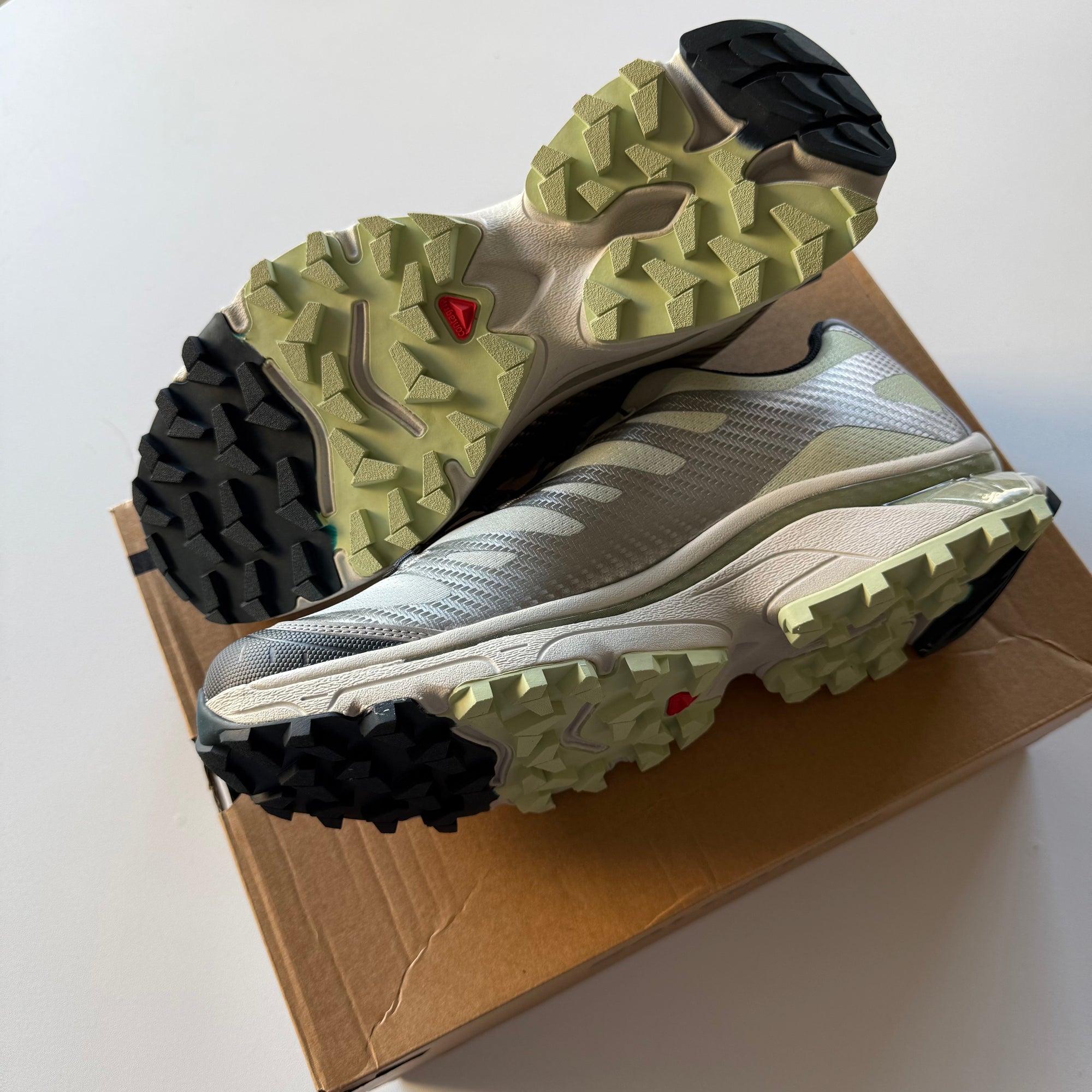 Salomon XT-4 OG 'Carbon Celadon Green' (Size 10)