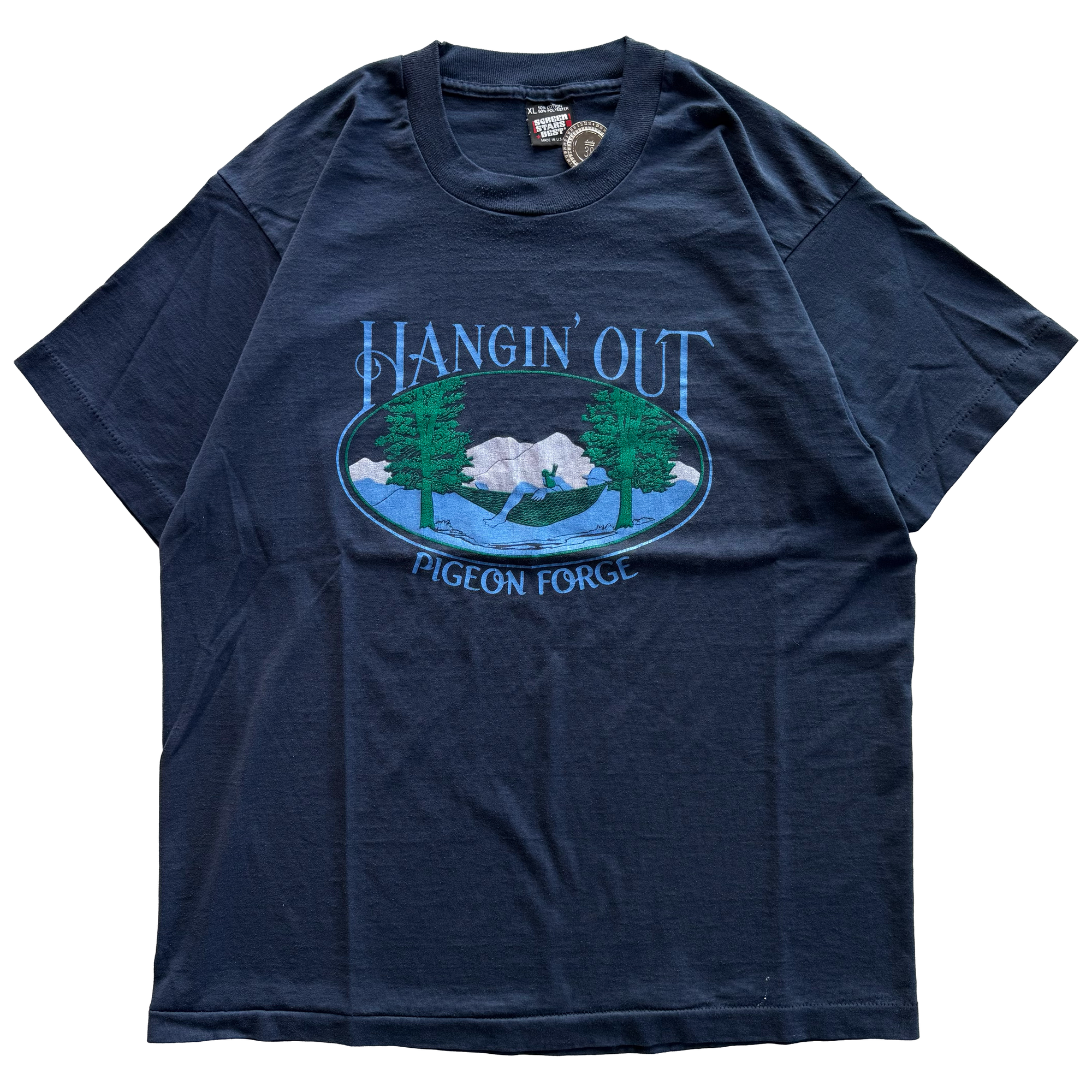 Vintage 1998 Pigeon Forge Tennessee Hanging Out Souvenir Tee