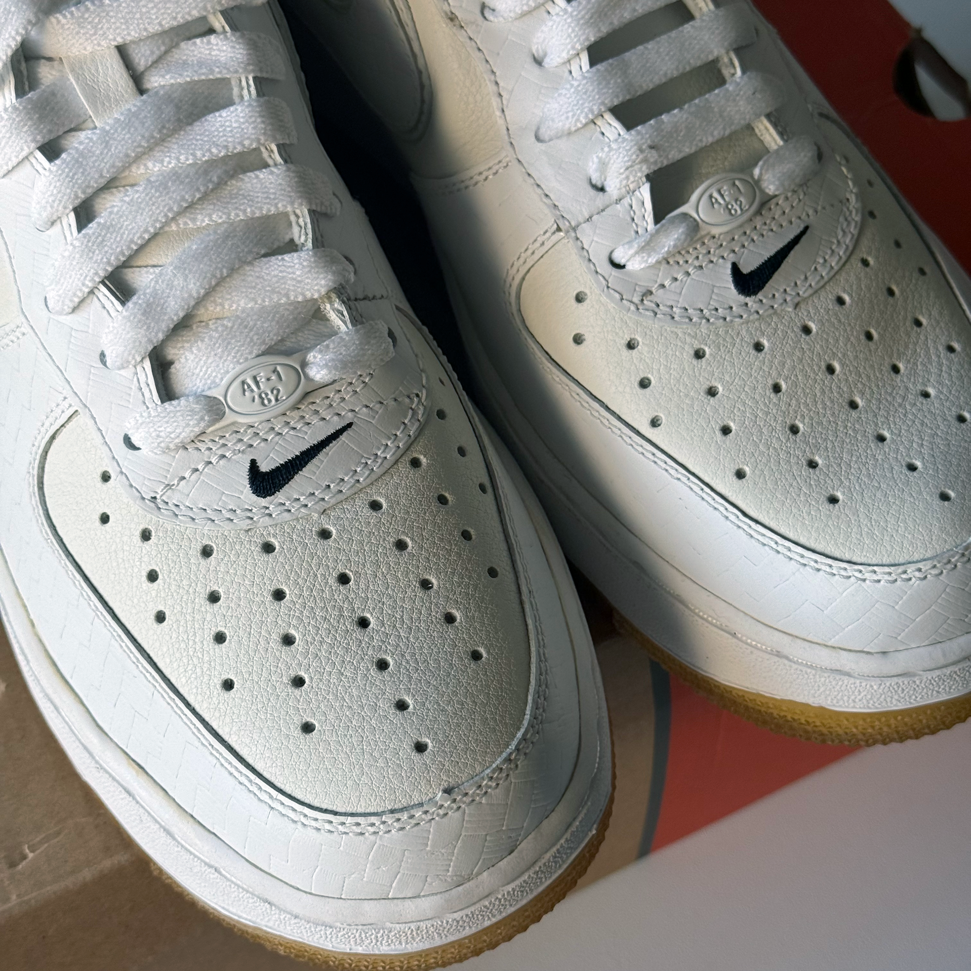 Nike 2005 Air Force 1 AF1 Brand New (Size 9)