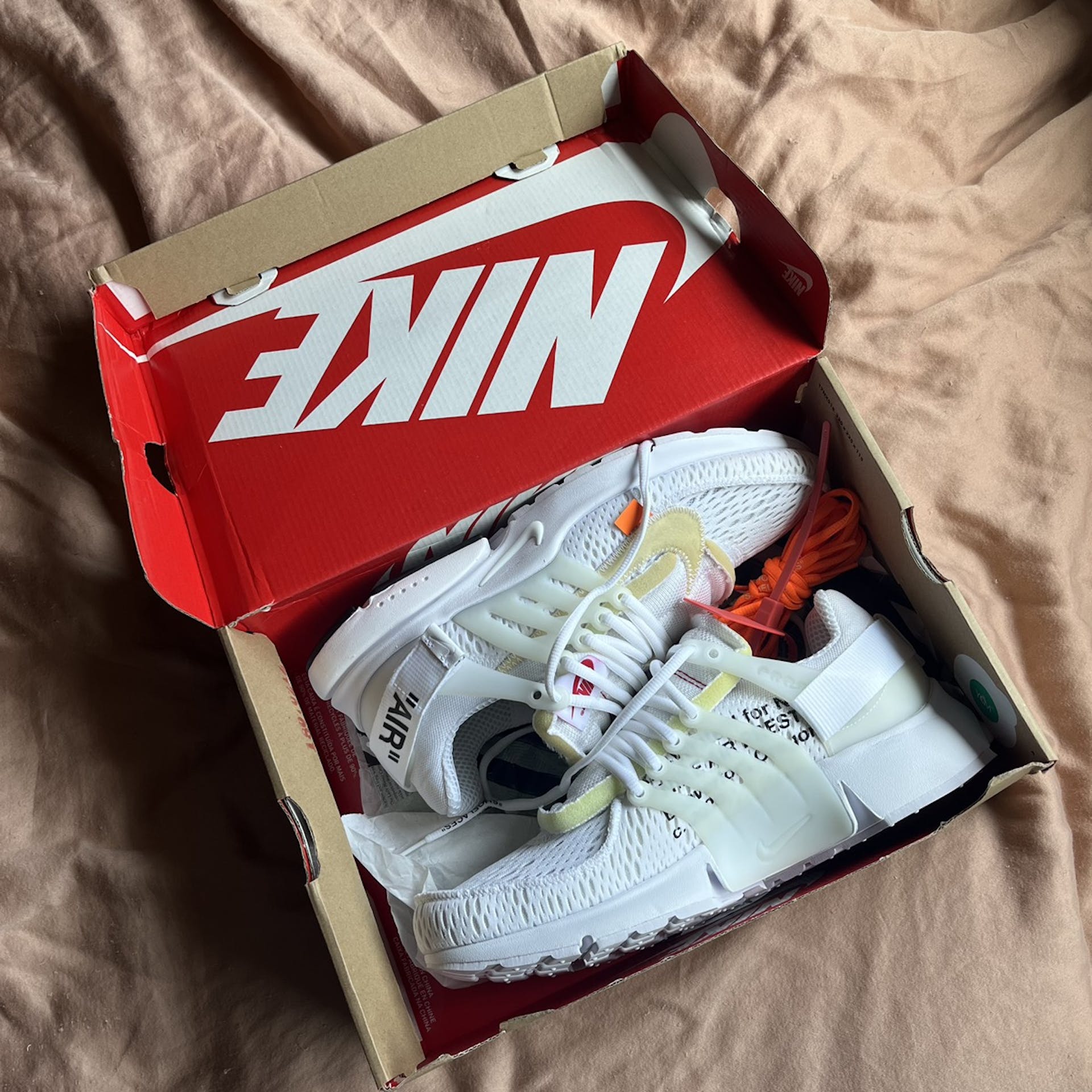 Nike x Off White 2018 The 10: Air Presto