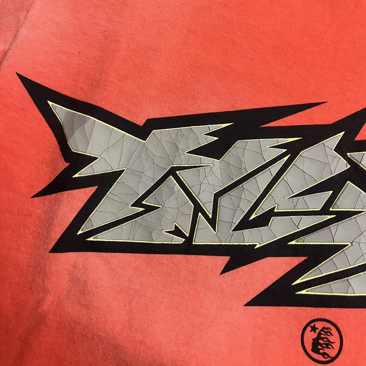 Hellstar Crack Print Logo Tee
