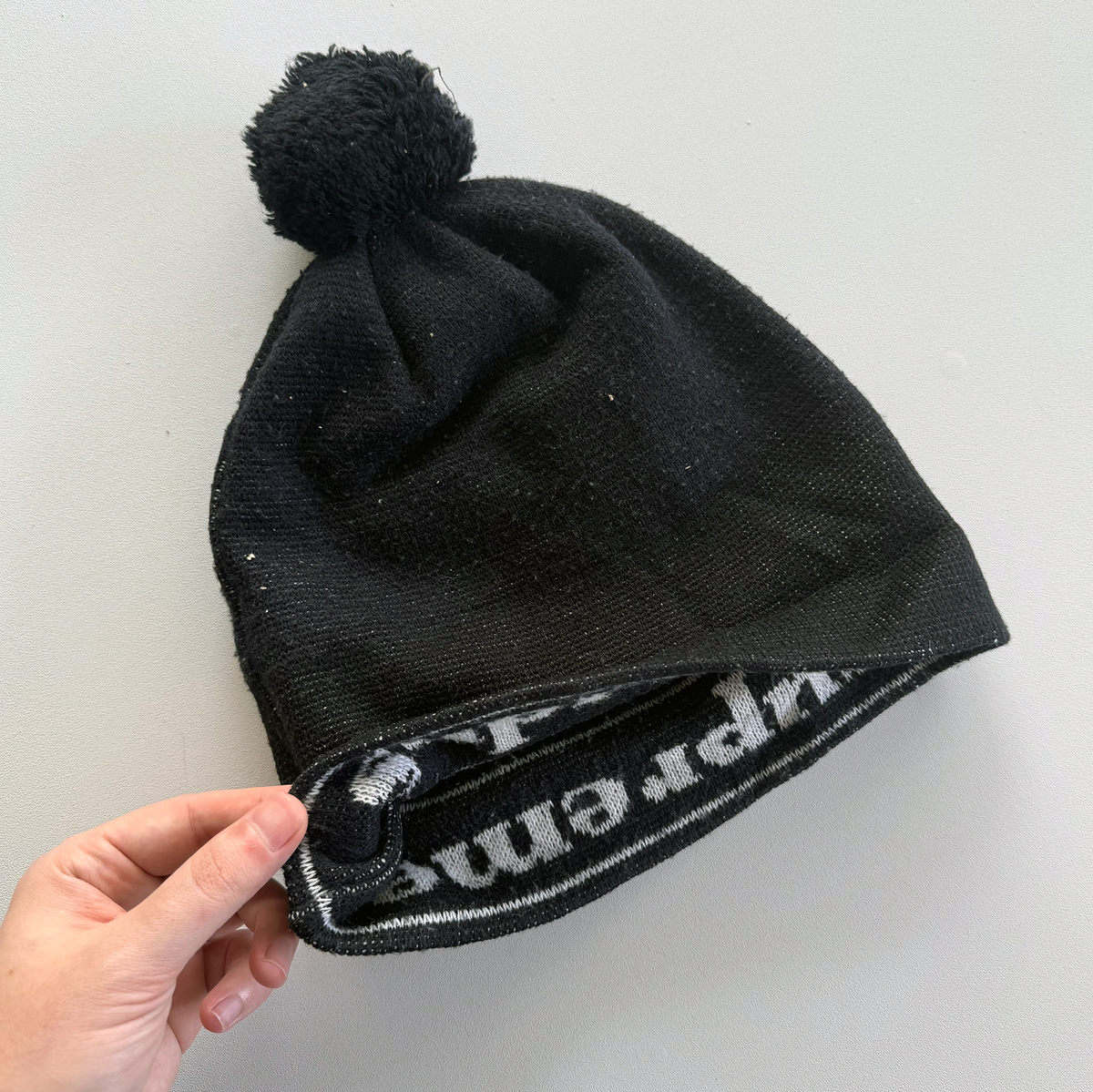 Supreme FW16 Cuff Logo Beanie