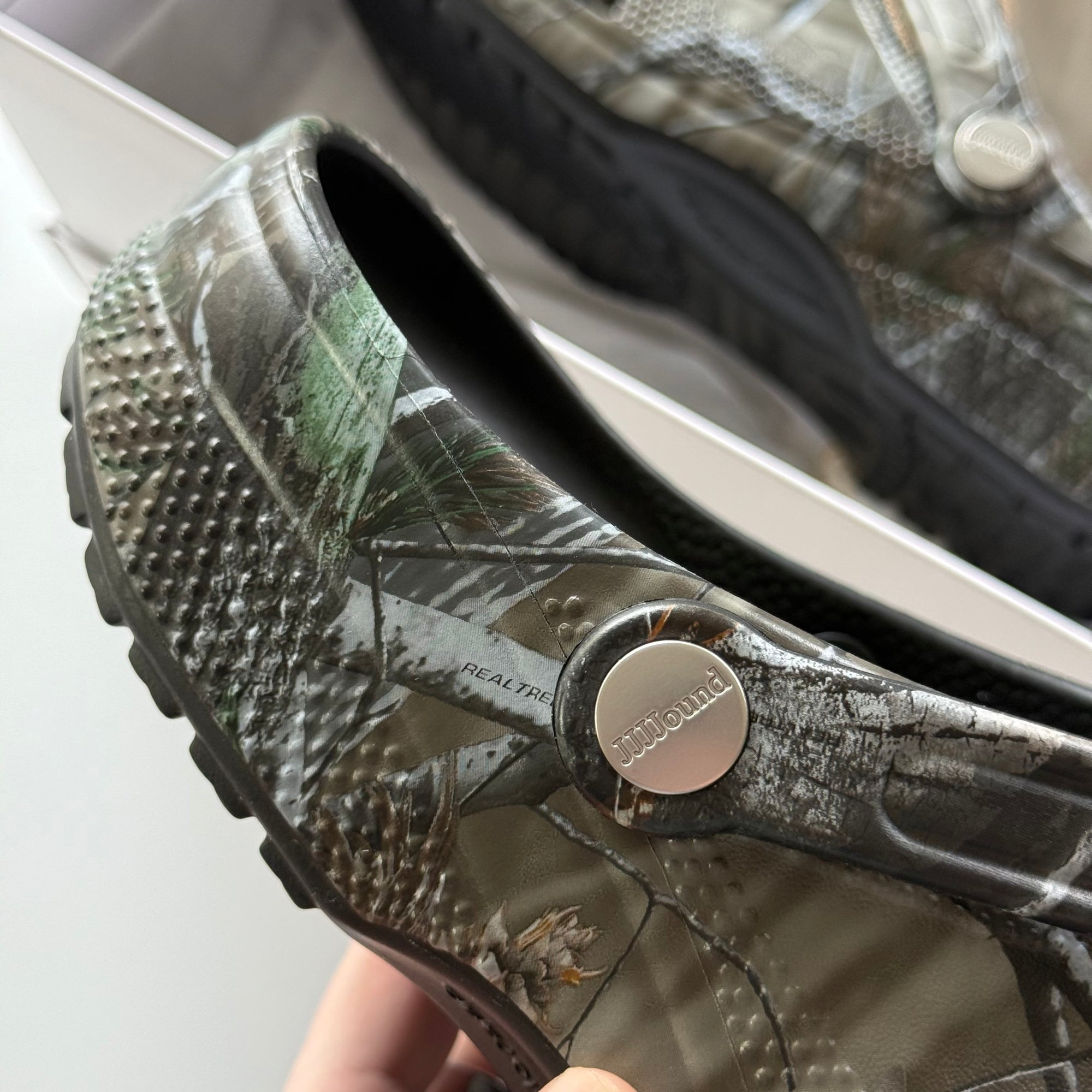 JJJJound x Crocs Classic Clog 'Realtree AP Camo' (Size 9)