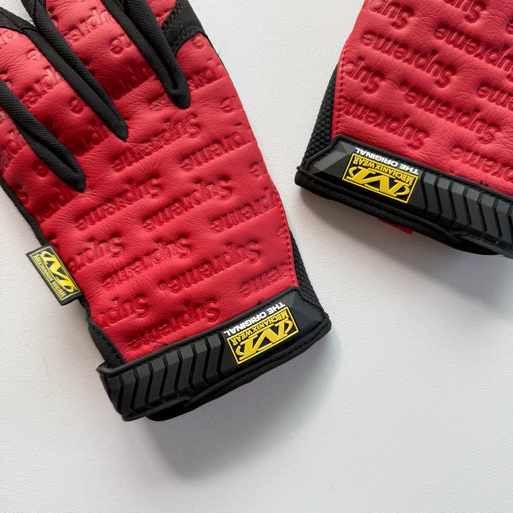 Supreme x Mechanix SS24 Leather Work Gloves