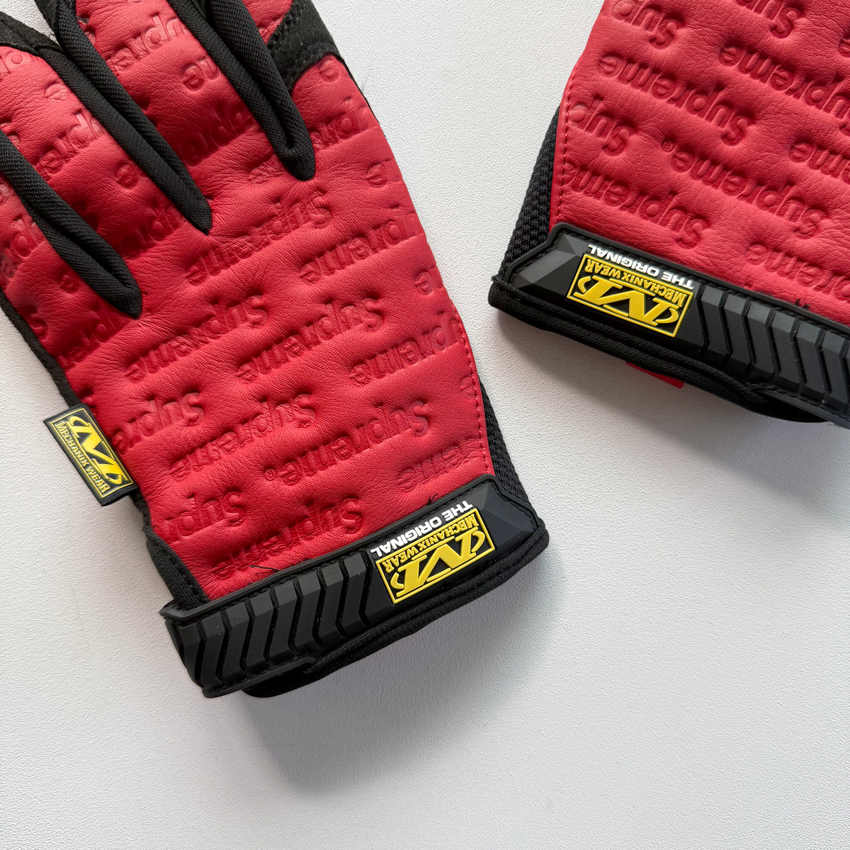 Supreme x Mechanix SS24 Leather Work Gloves