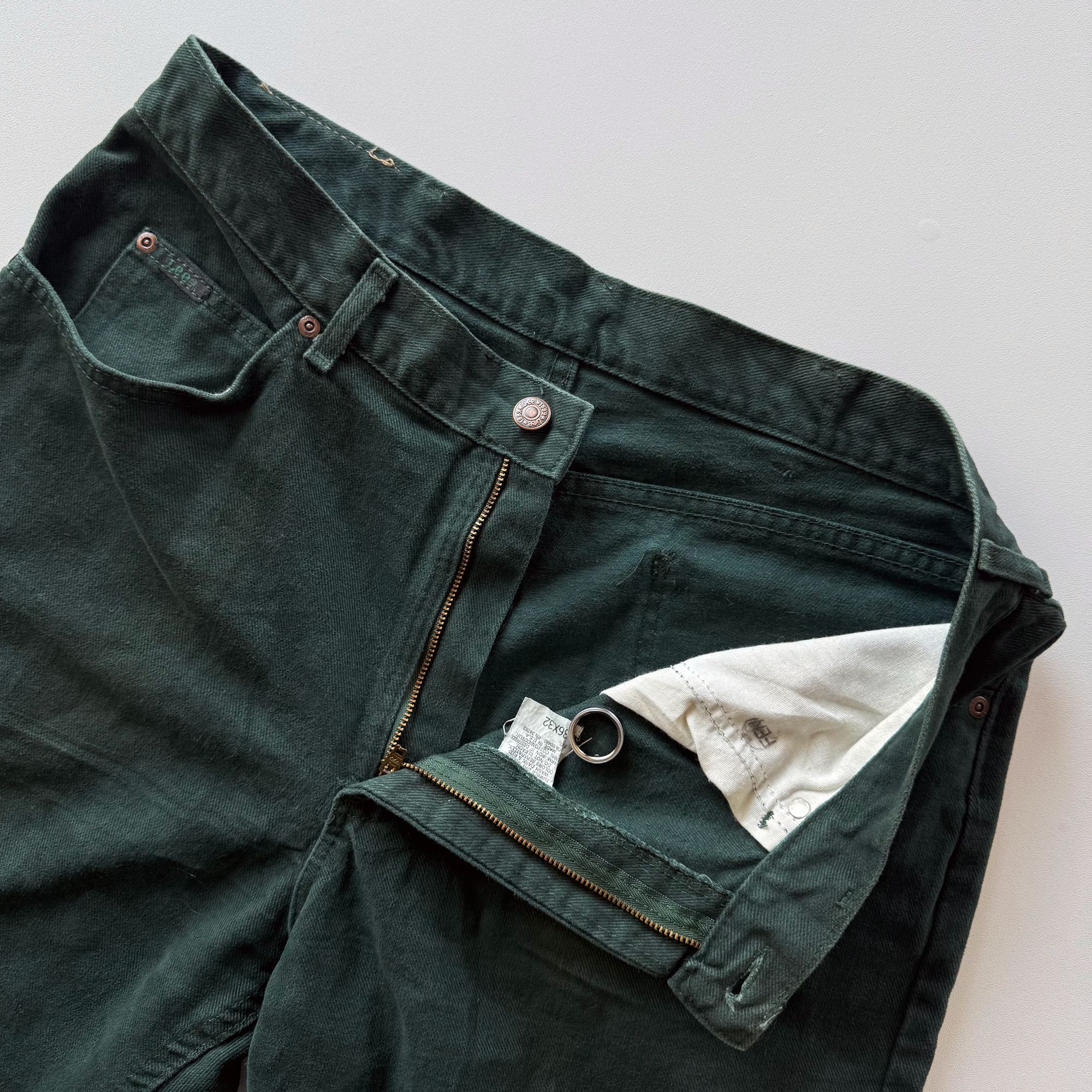 Vintage 1990s Lee Denim Jeans (33x31)