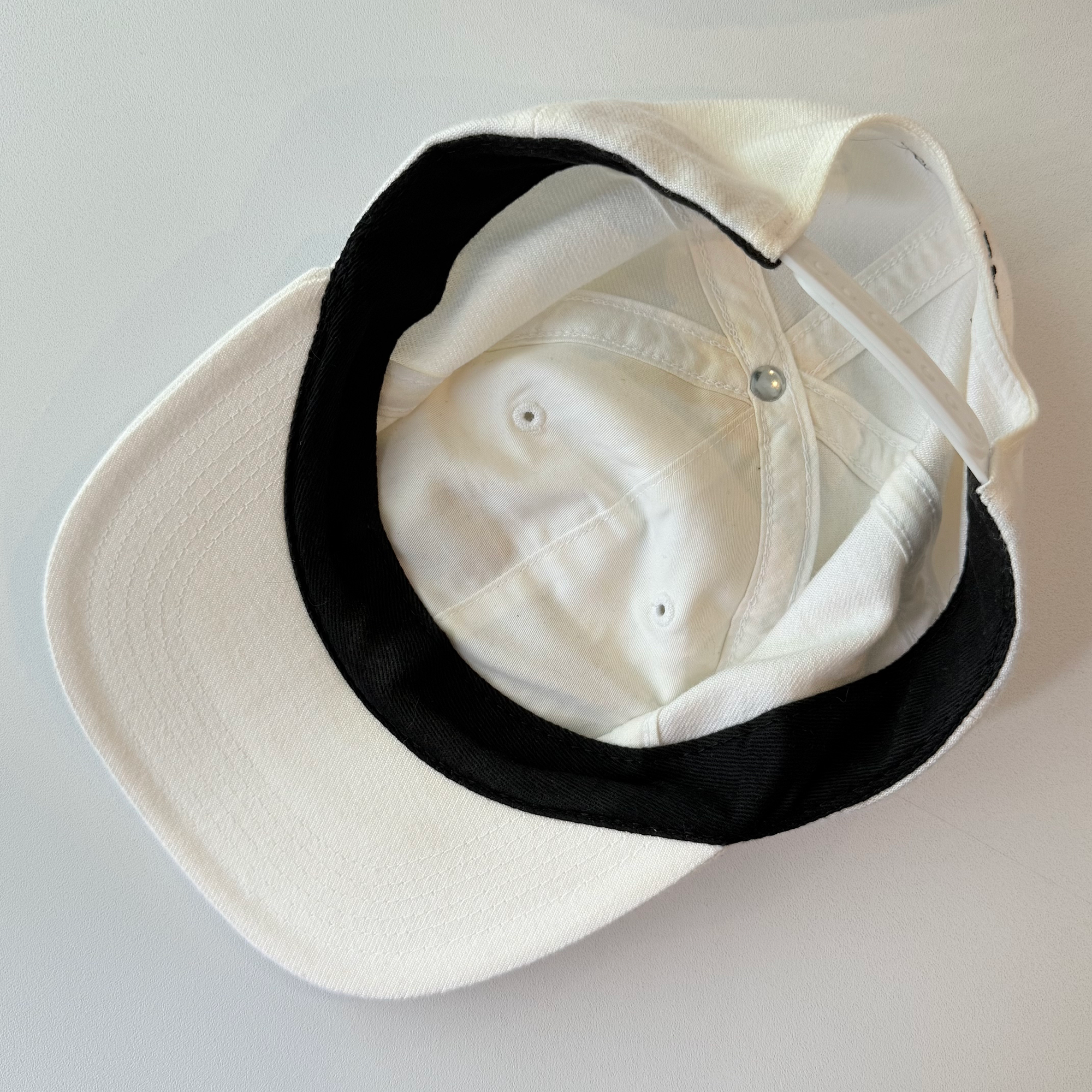 Supreme FW15 World Famous 6-Panel Snapback Hat
