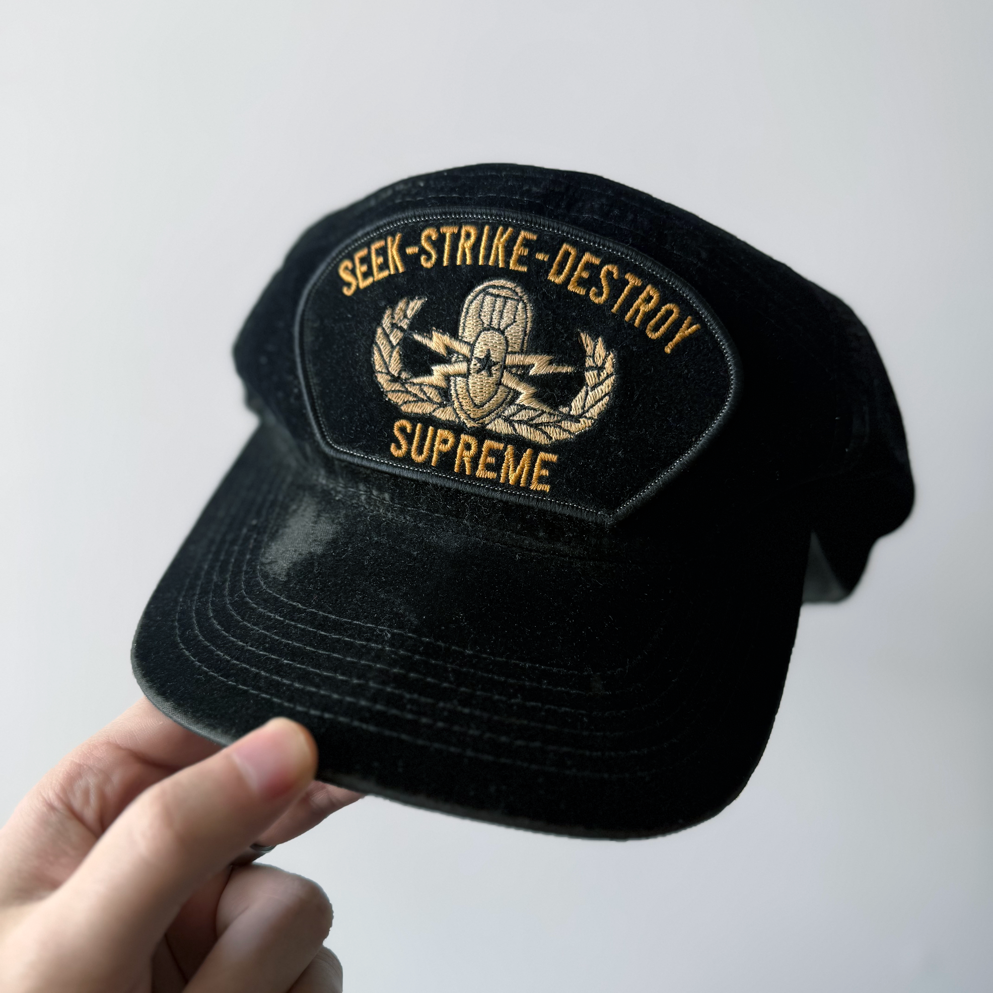 Supreme FW09 Seek & Destroy Velvet Hat