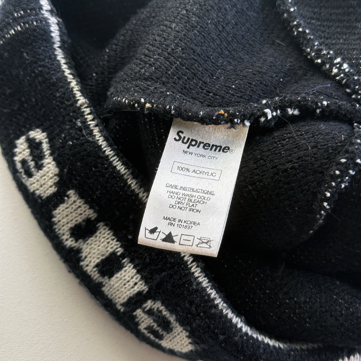 Supreme FW16 Cuff Logo Beanie