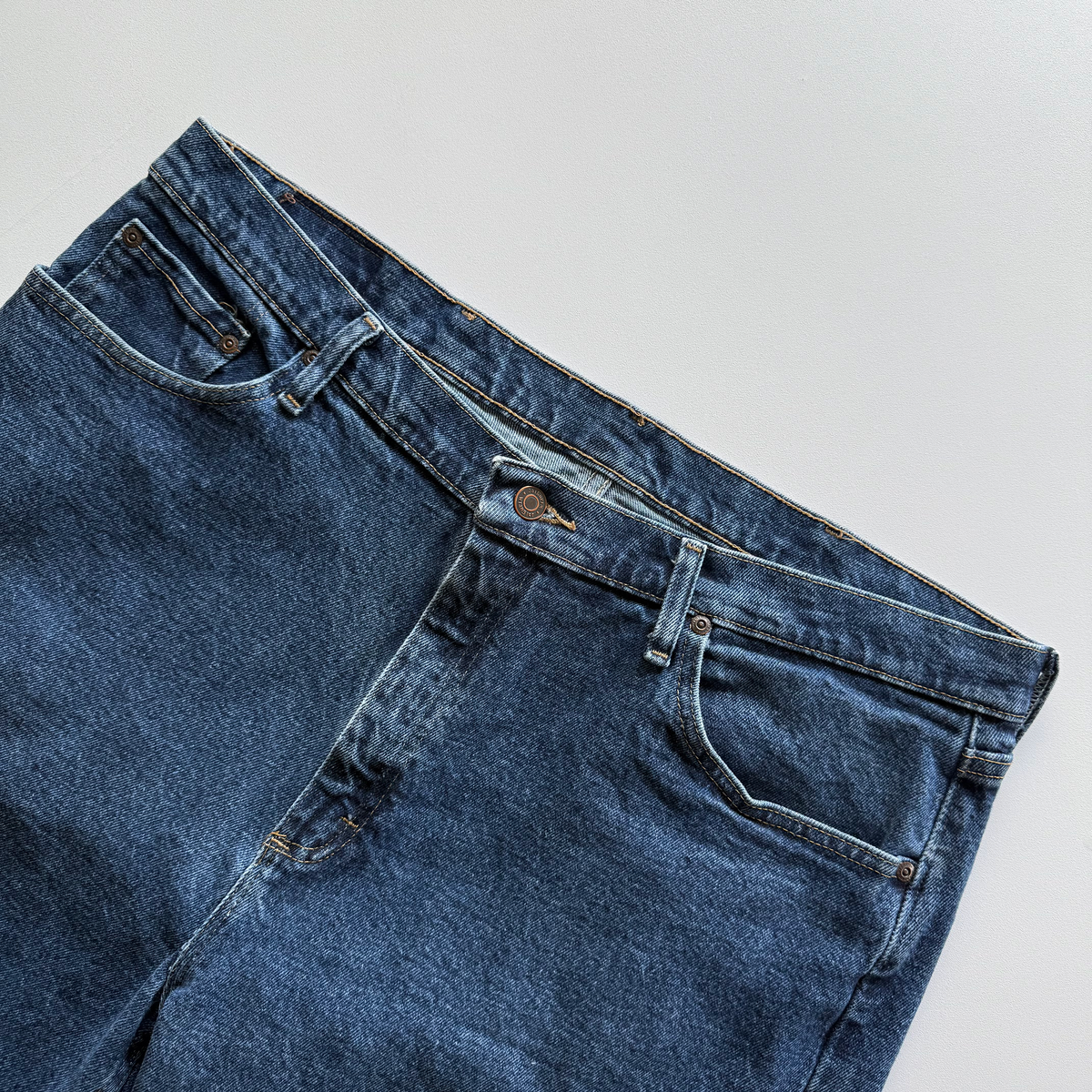 Vintage 2000s Wrangler Denim Shorts