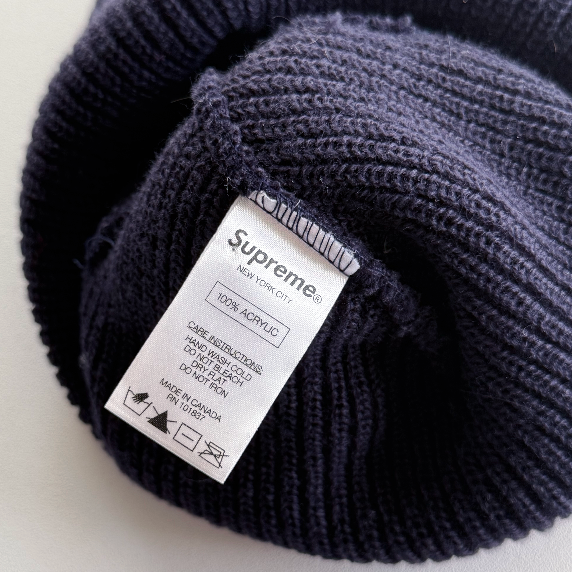 Supreme FW19 Basic Beanie (Navy)