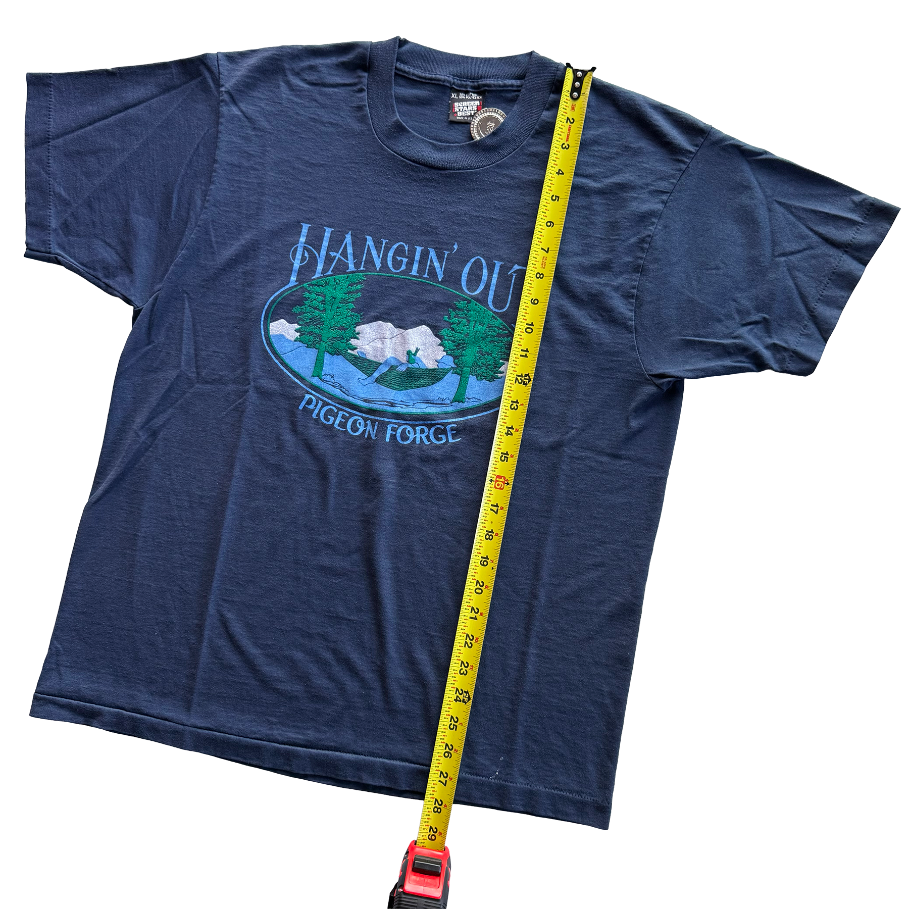 Vintage 1998 Pigeon Forge Tennessee Hanging Out Souvenir Tee