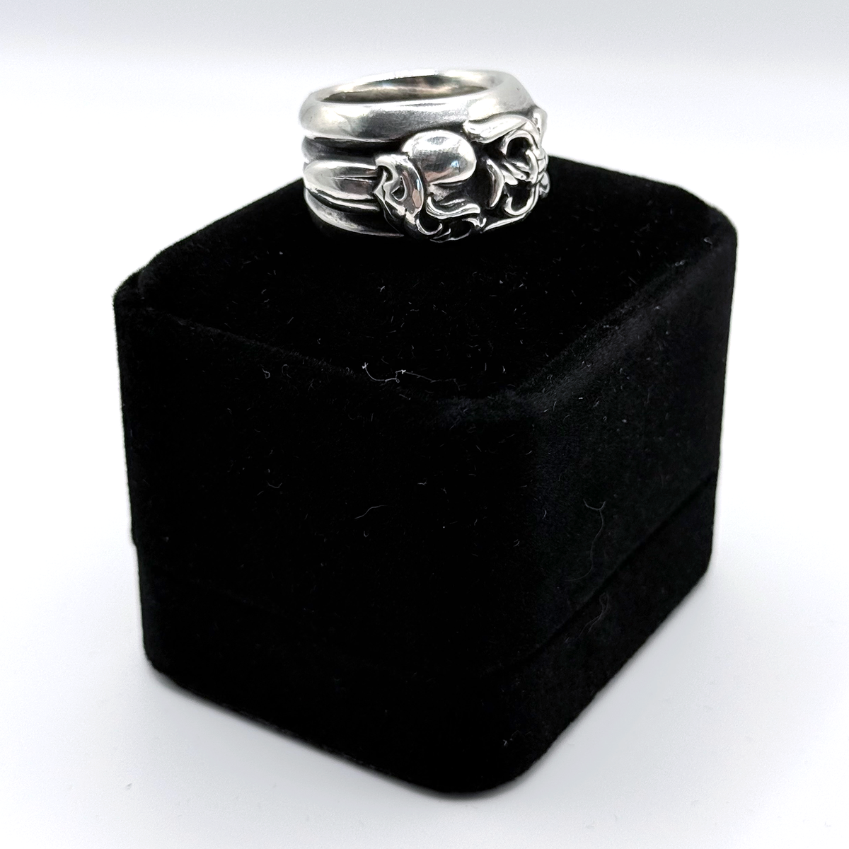 Chrome Hearts Dagger Heart Ring