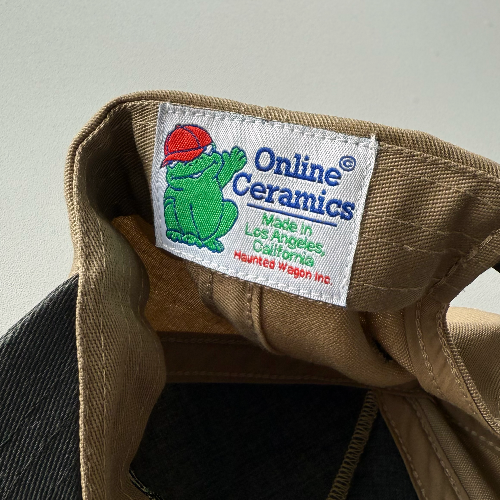 Online Ceramics FW22 Frog Friends Hat