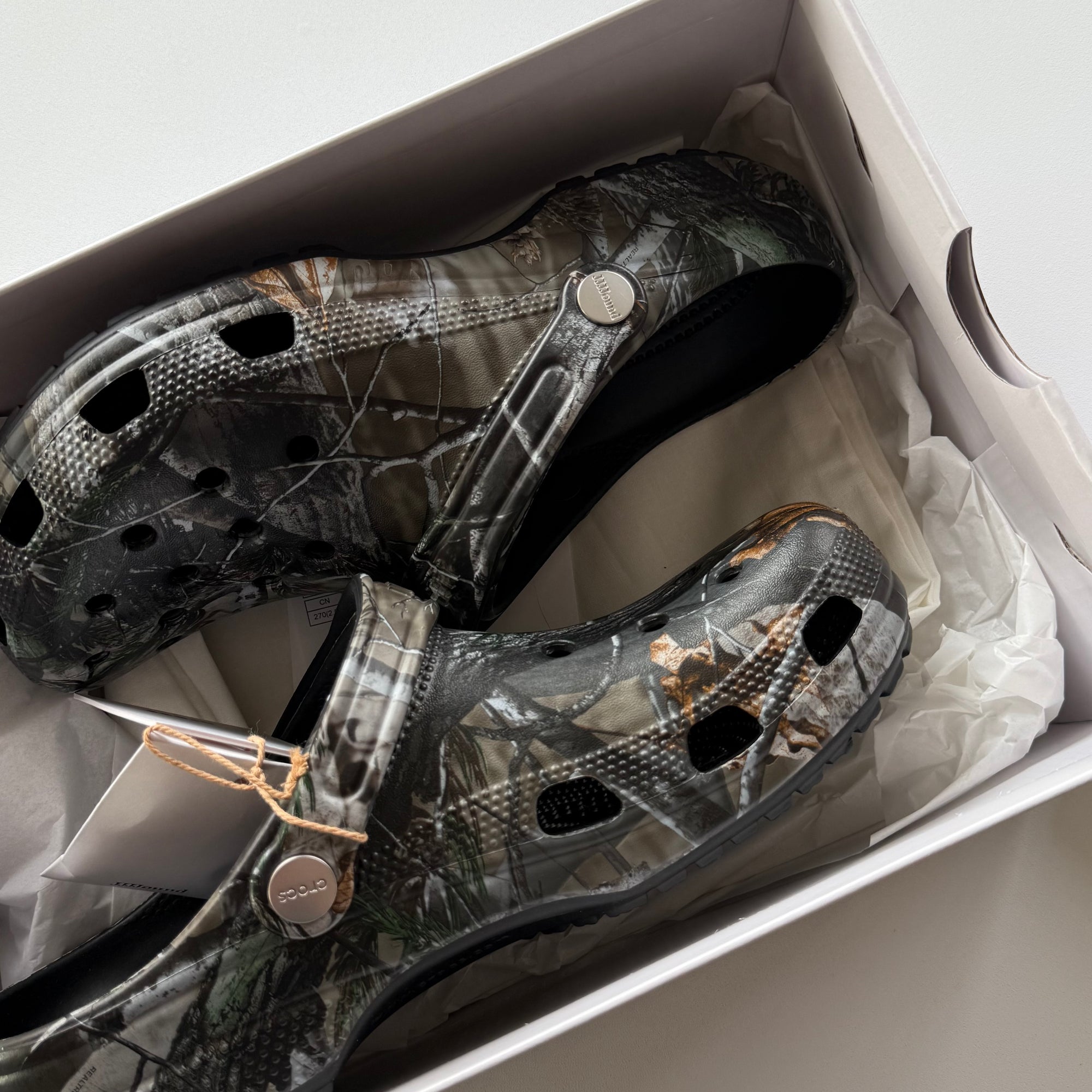 JJJJound x Crocs Classic Clog 'Realtree AP Camo' (Size 9)