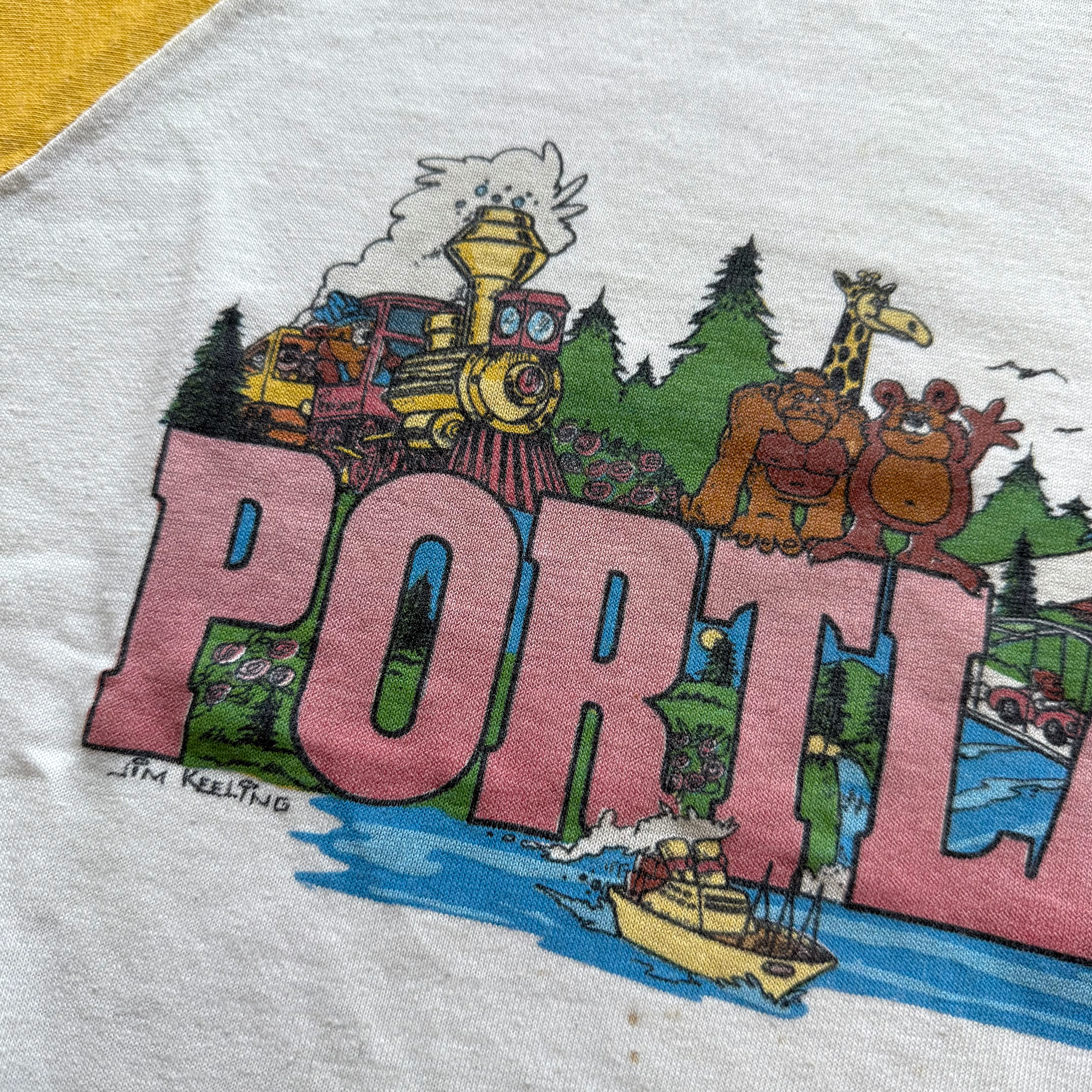 Vintage 1980s Portland Oregon Cascade Mountain Tee Co Raglan Tee