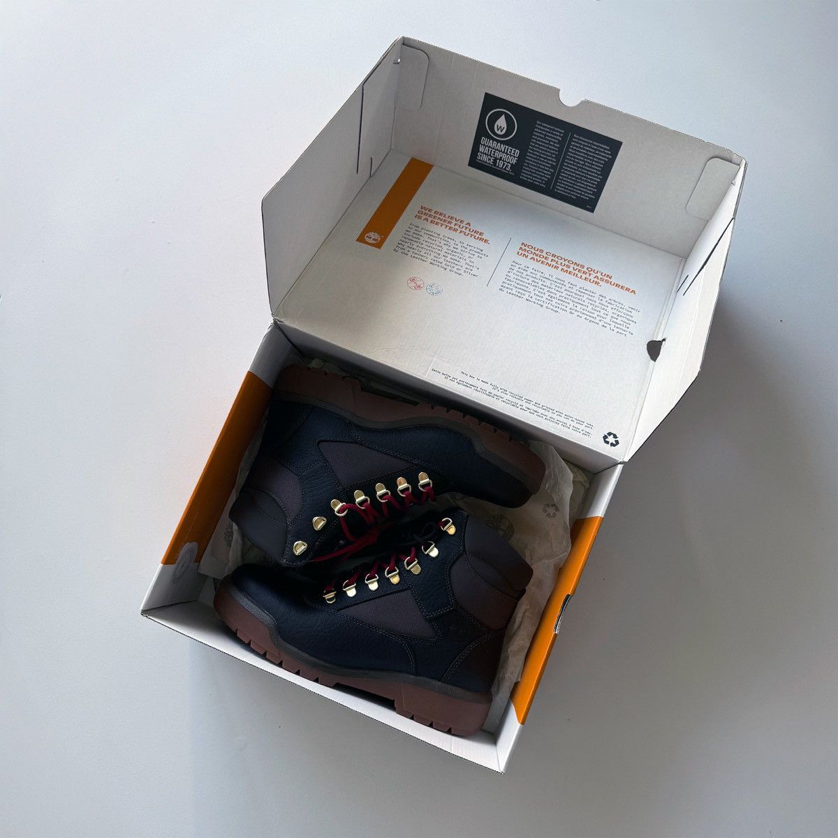 Timberland 6 Inch Field Boot (Size 8.5)