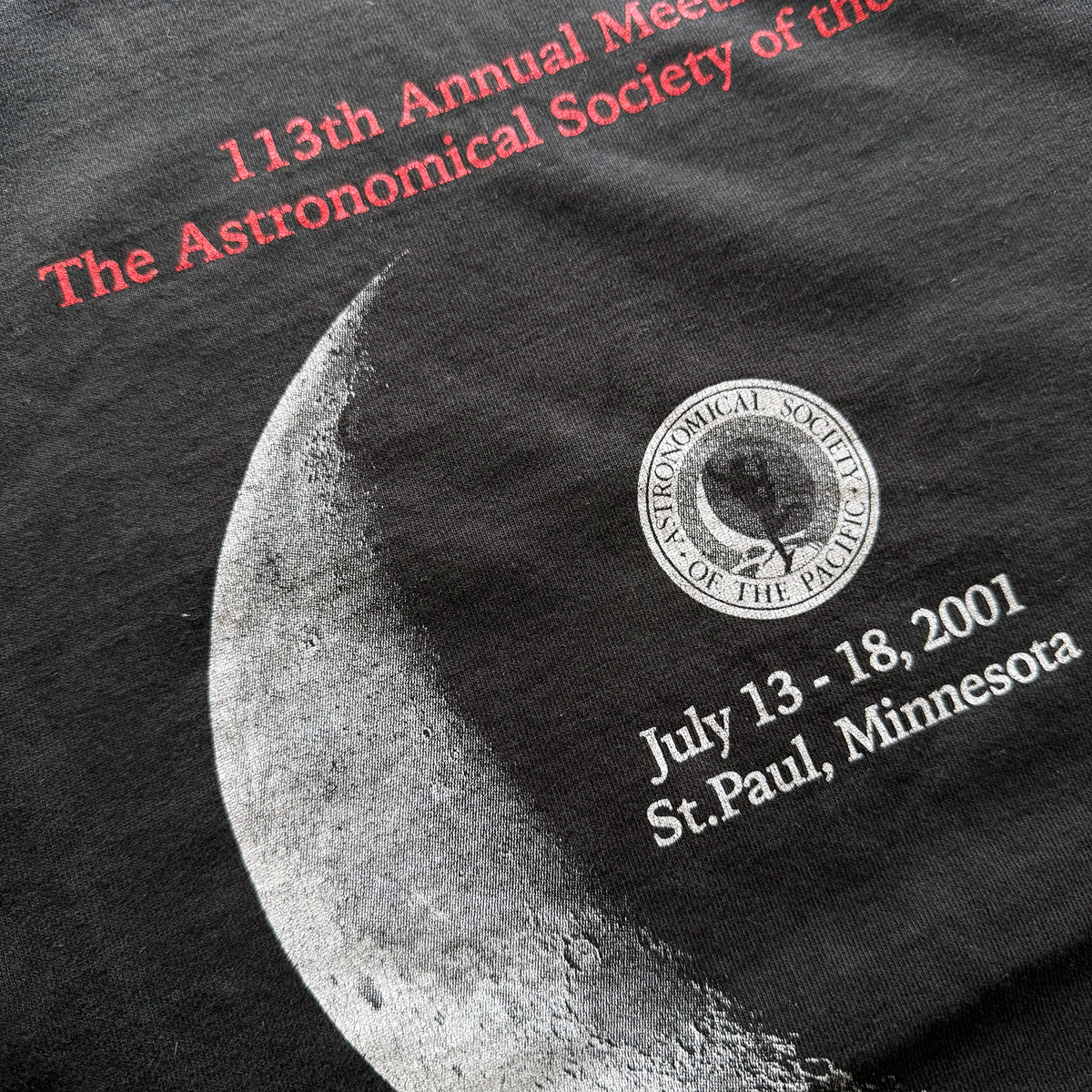 Vintage 2001 Astronomical Society Moon Tee