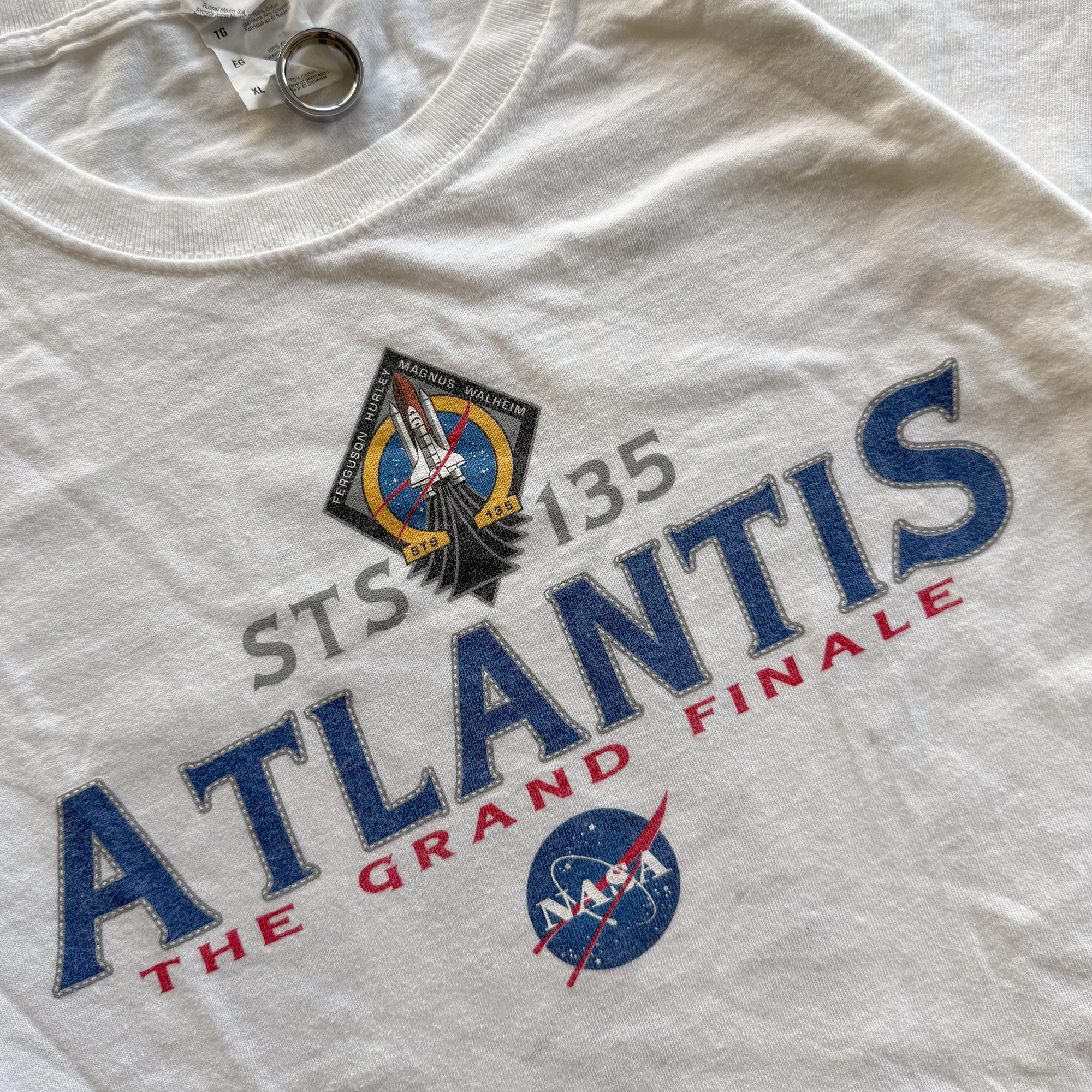 Vintage 2011 NASA Atlantis STS-135 Tee