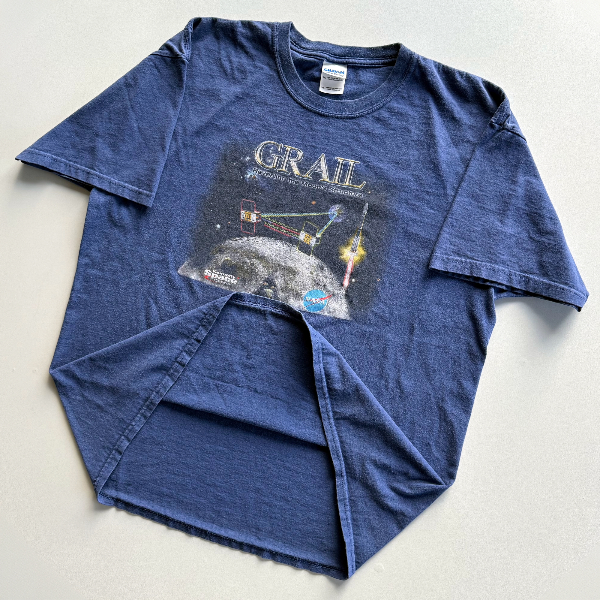 Vintage 2011 NASA Lunar GRAIL Tee