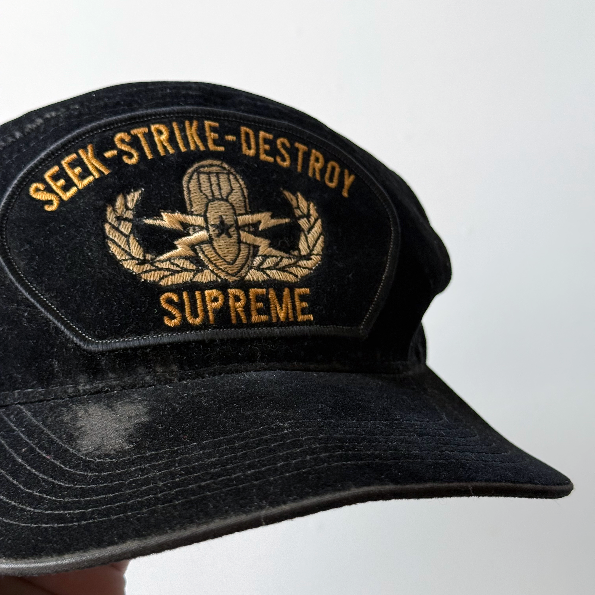Supreme FW09 Seek & Destroy Velvet Hat