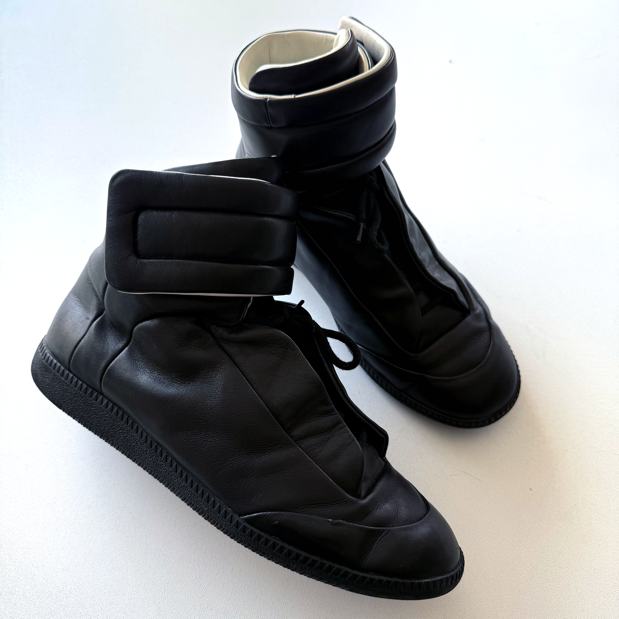 Maison Margiela Future Leather High Sneakers $1190 (EU 42)