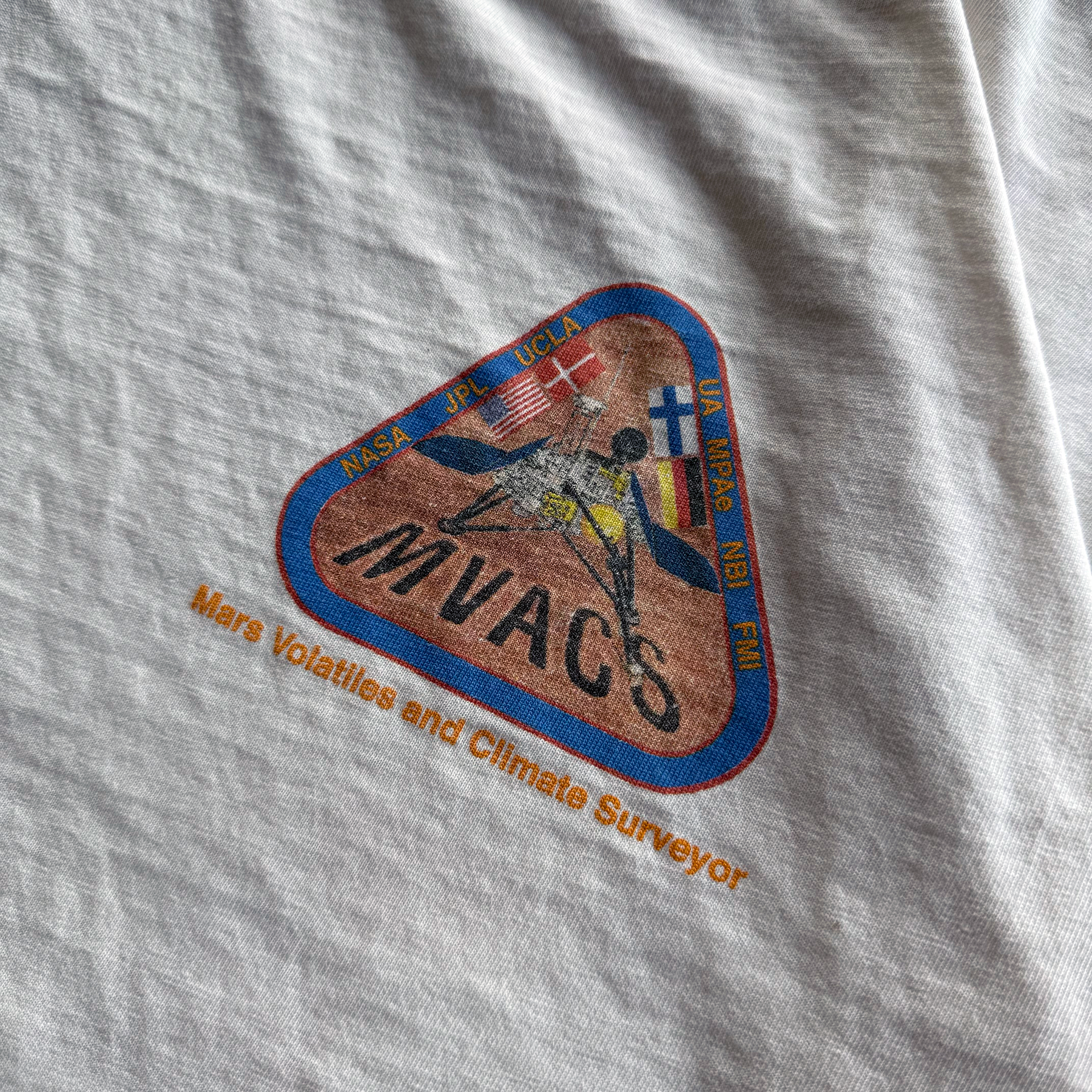 Vintage 1999 NASA Mars Volatiles and Climate Surveyor MVACS Tee