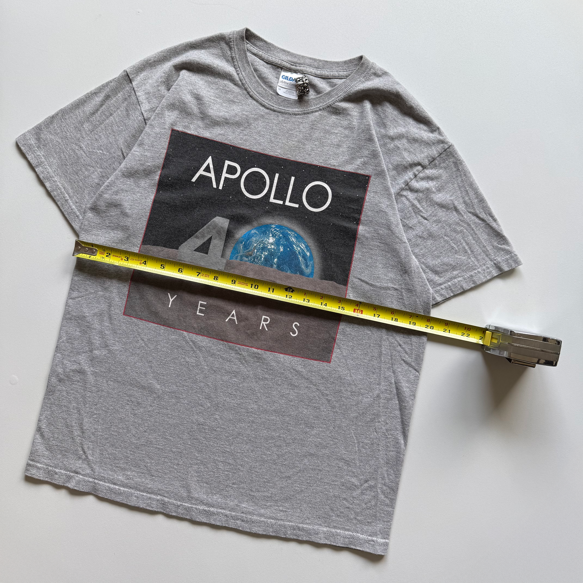 Vintage 2009 NASA Apollo 40th Anniversary Tee (Medium)
