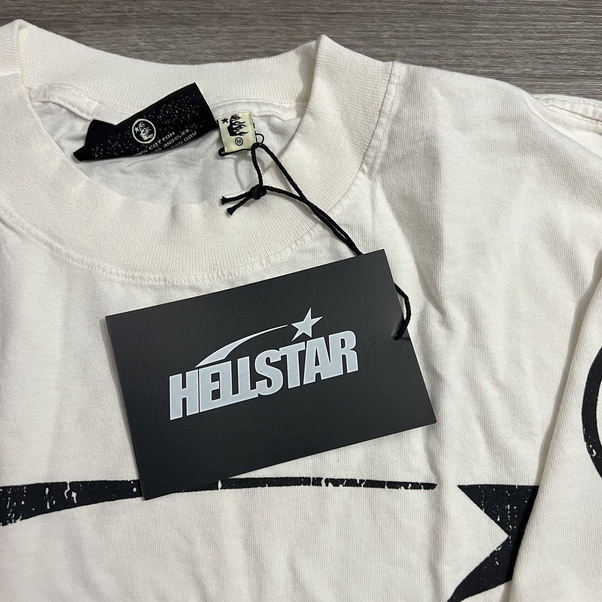 Hellstar FW24 Howlin Rays Complexcon Tee