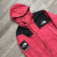 Supreme x TNF FW10 Waxed Jacket