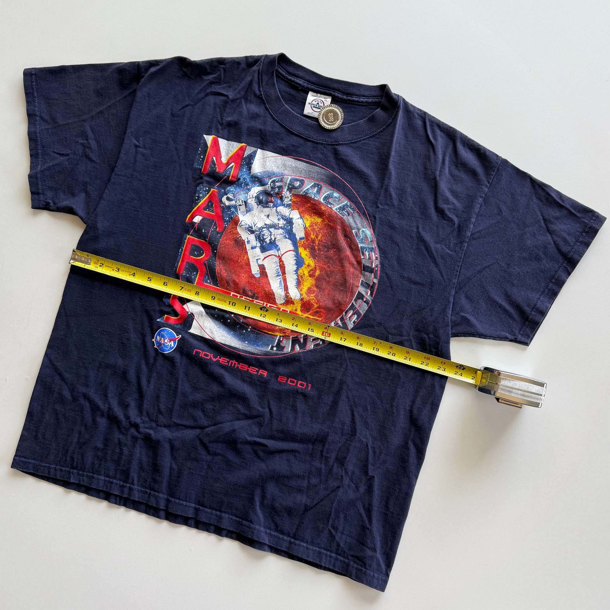 Vintage 2001 NASA Mars Design Competition Tee