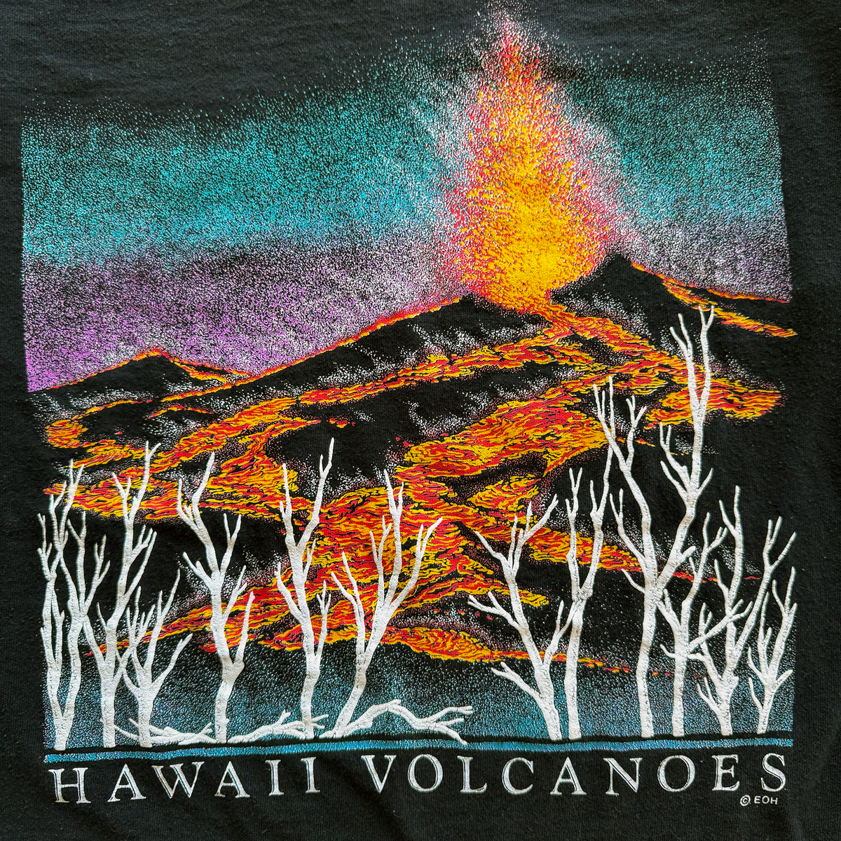 Vintage 1992 Hawaii Volcano Souvenir Tee