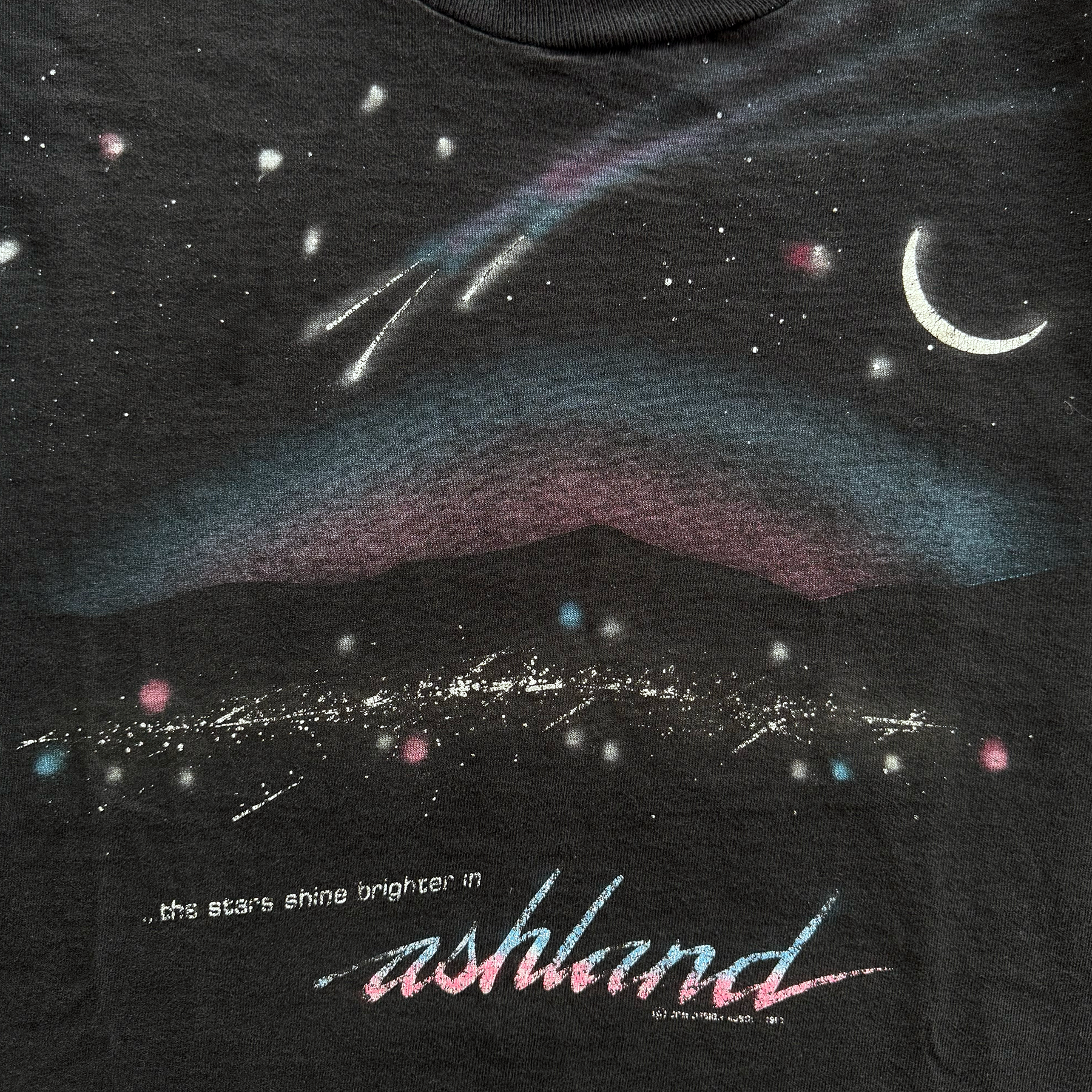 Vintage 1990s Ashland Oregon Souvenir Tee