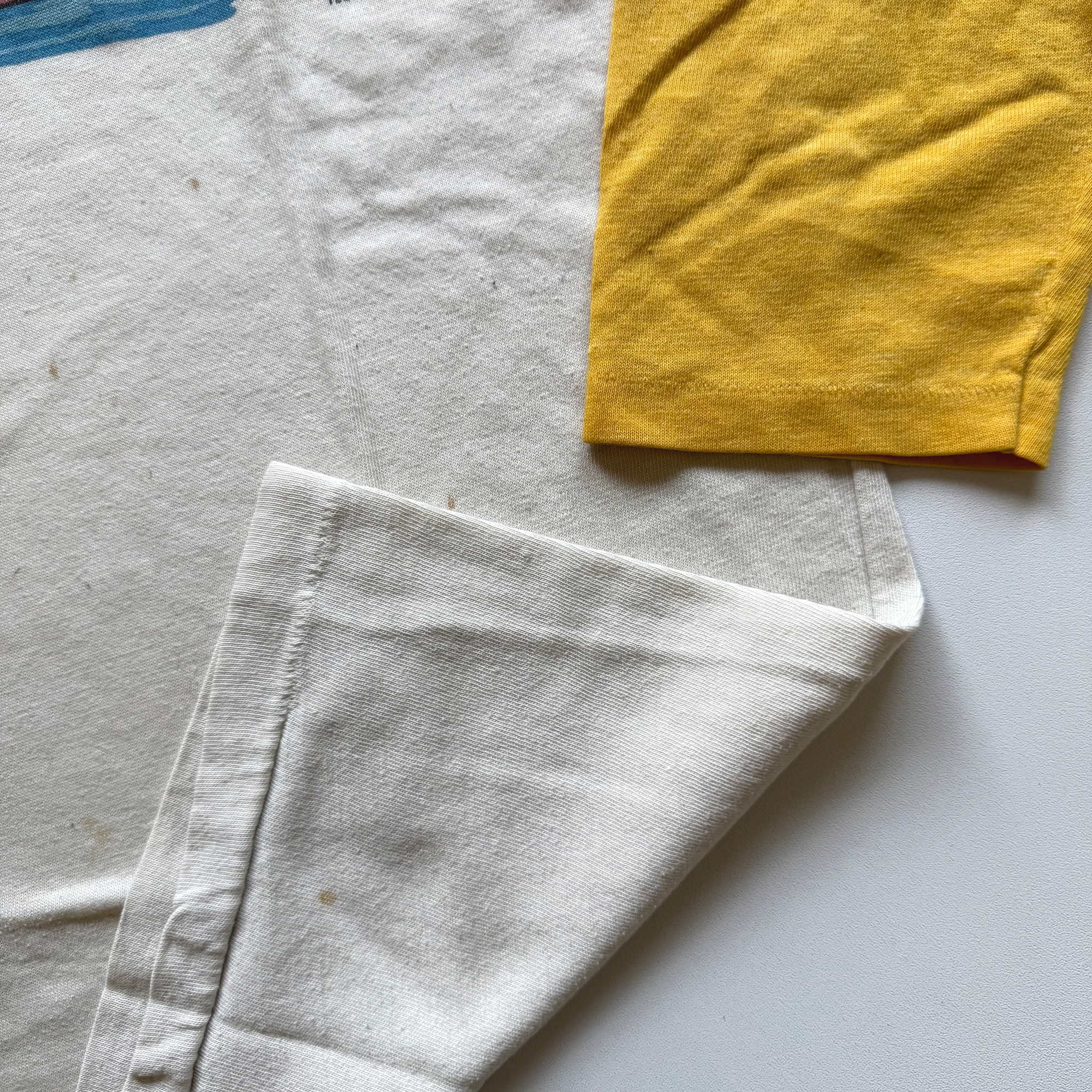 Vintage 1980s Portland Oregon Cascade Mountain Tee Co Raglan Tee