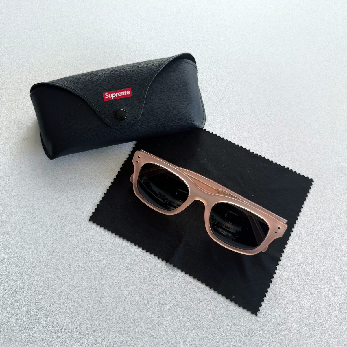 Supreme SS25 Avon Sunglasses (Dusty Pink)