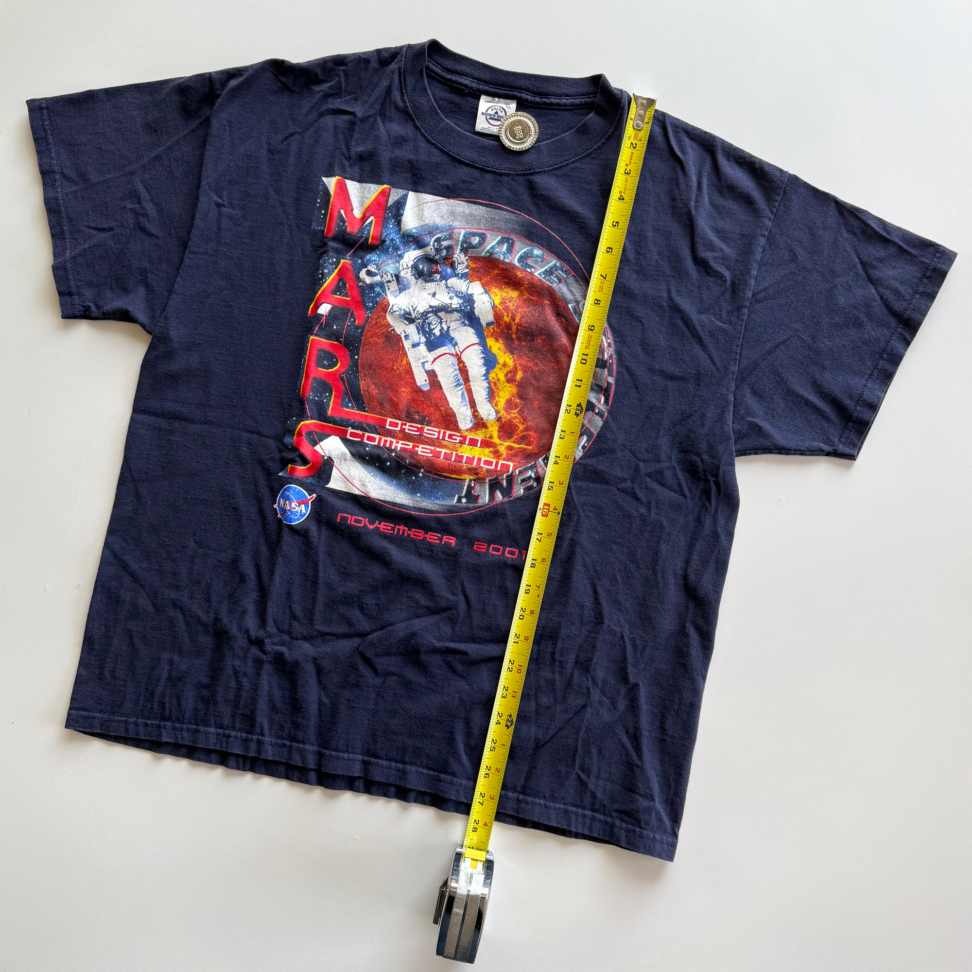 Vintage 2001 NASA Mars Design Competition Tee