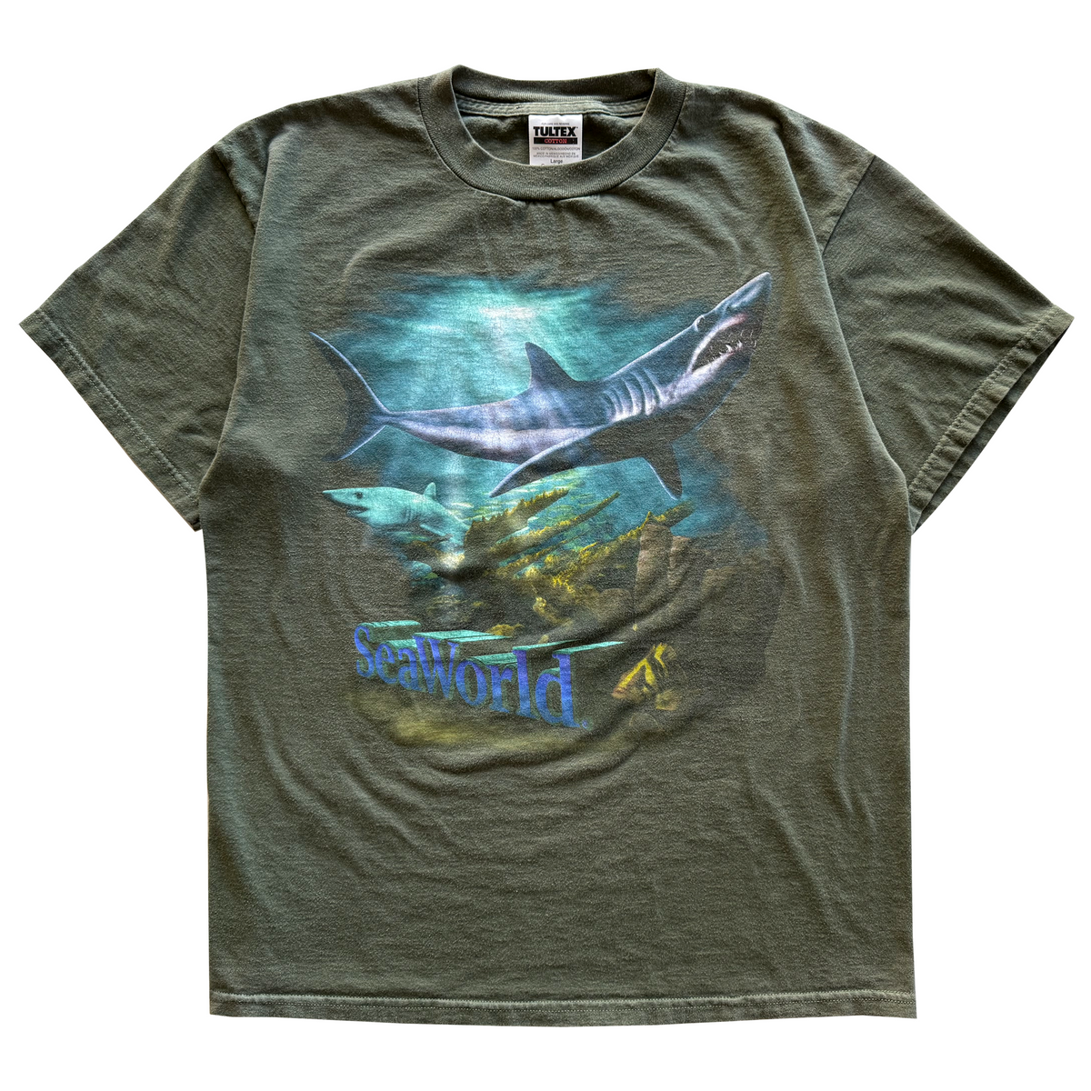 Vintage 1997 Seaworld Great White Shark Tee