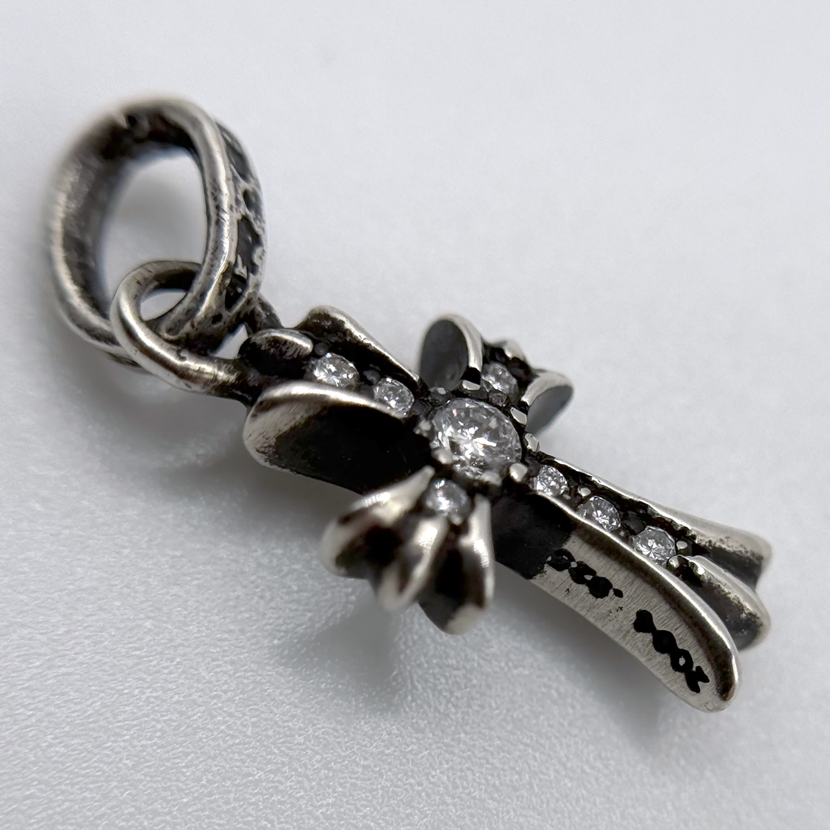 Chrome Hearts Diamond Baby Fat Cross Pendant