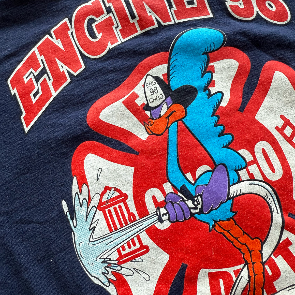 Vintage 1997 Chicago Fire Department Engine 98 Road Runner Tee