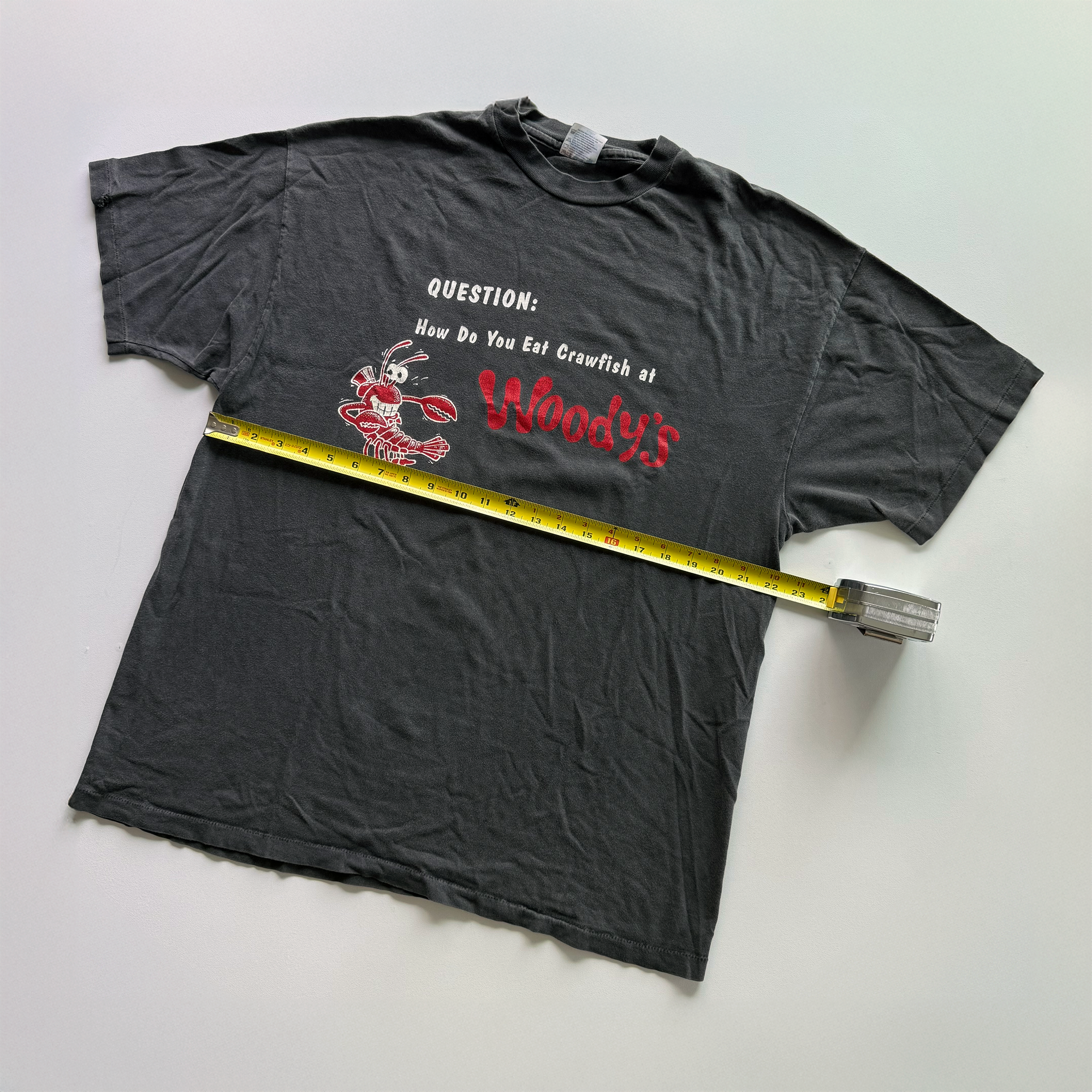 Vintage 1990s Woody's Crawfish Tee