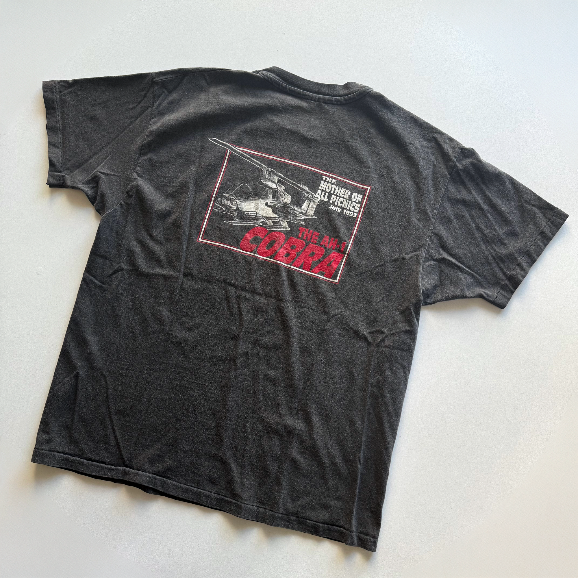 Vintage 1993 Military AH-64 Apache AH-1 Cobra Helicopters Tee